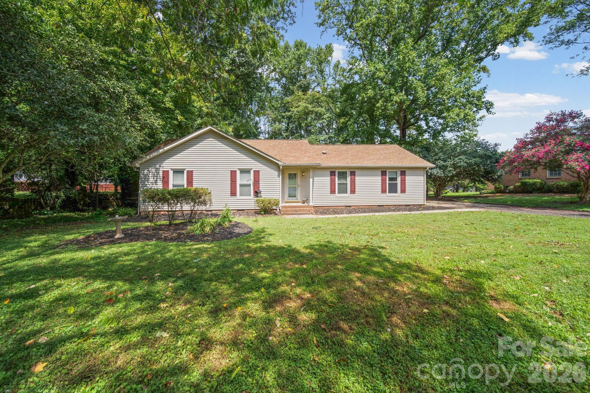 4710 Carving Tree Drive Property Photo 1