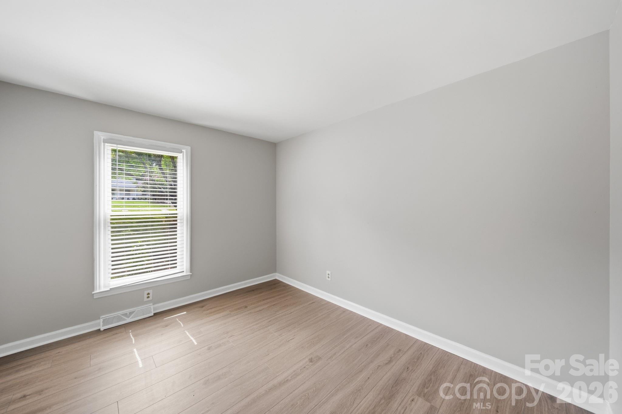 4710 Carving Tree Drive Property Photo 17