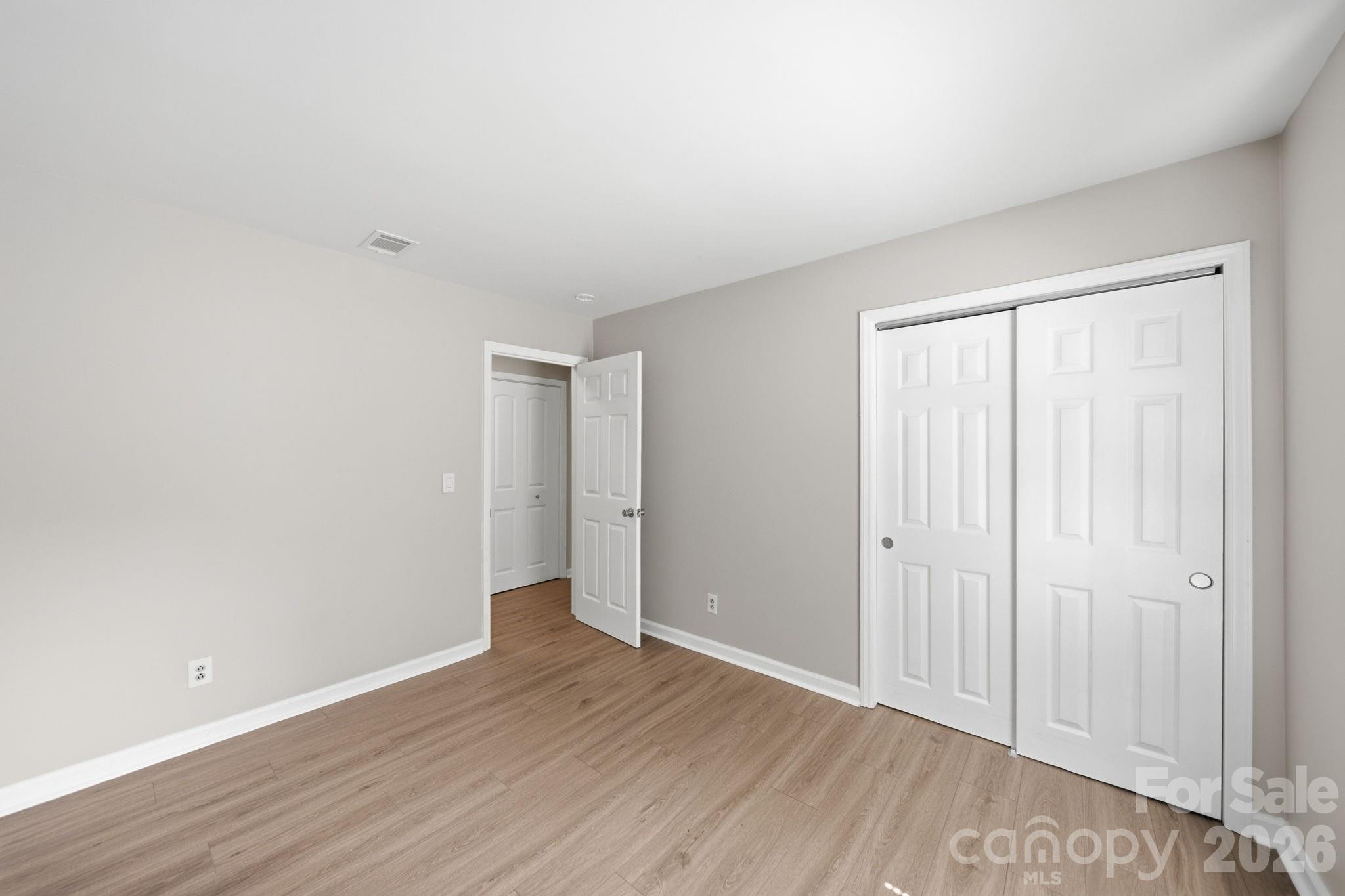 4710 Carving Tree Drive Property Photo 18