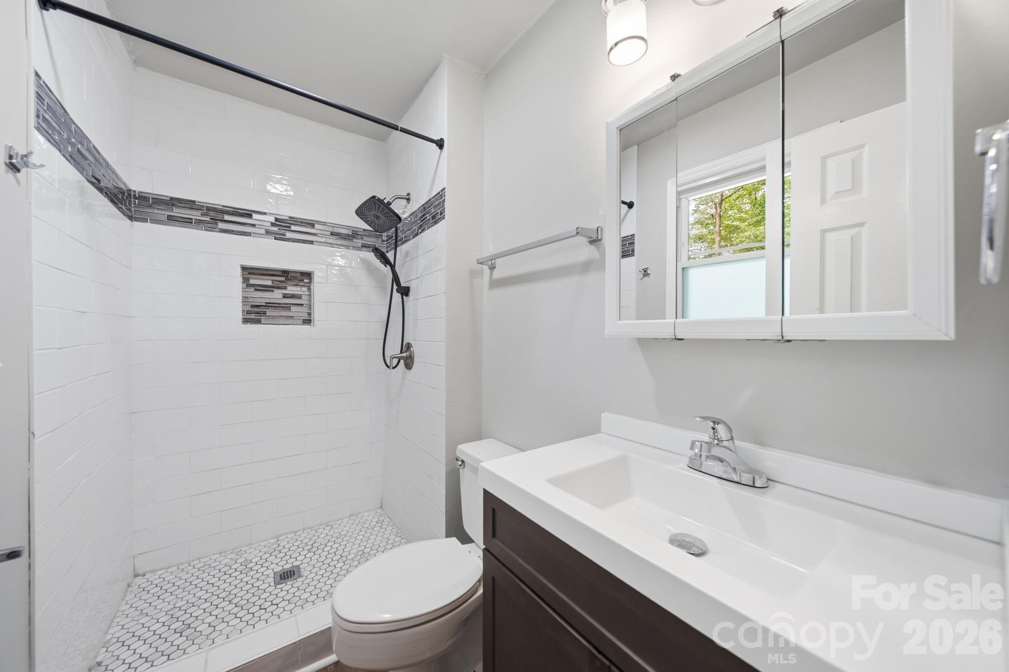 4710 Carving Tree Drive Property Photo 25