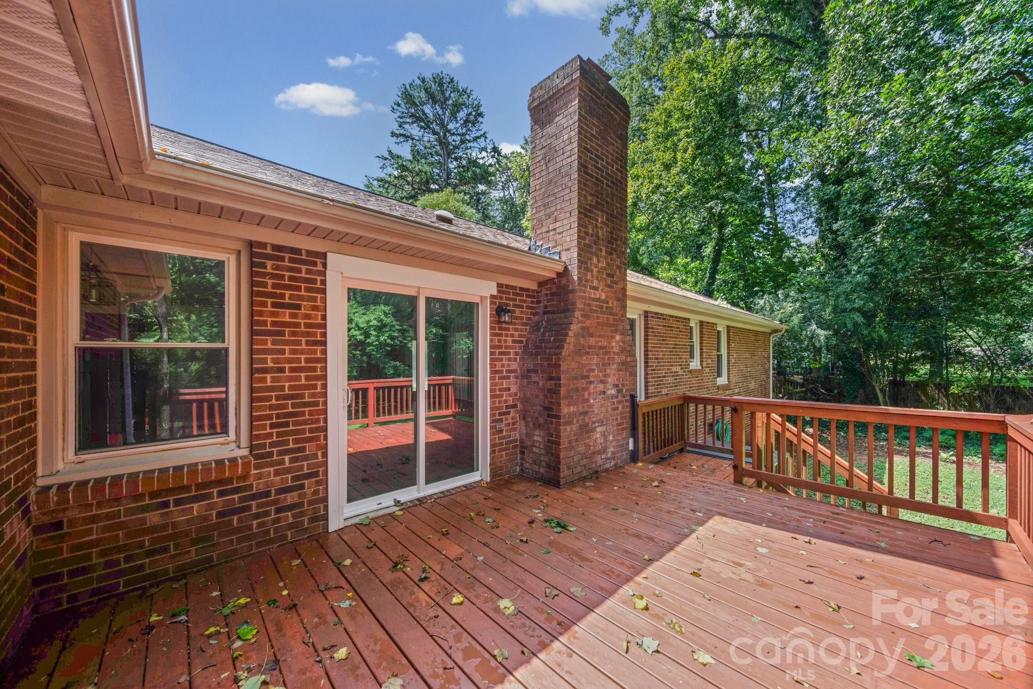 4710 Carving Tree Drive Property Photo 28