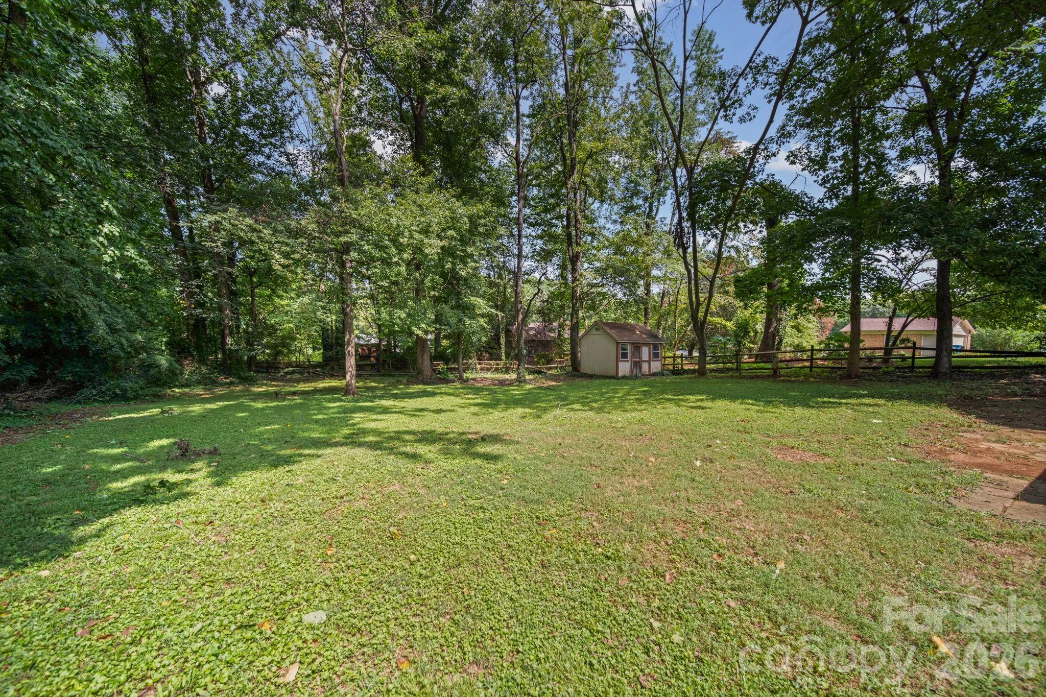 4710 Carving Tree Drive Property Photo 29