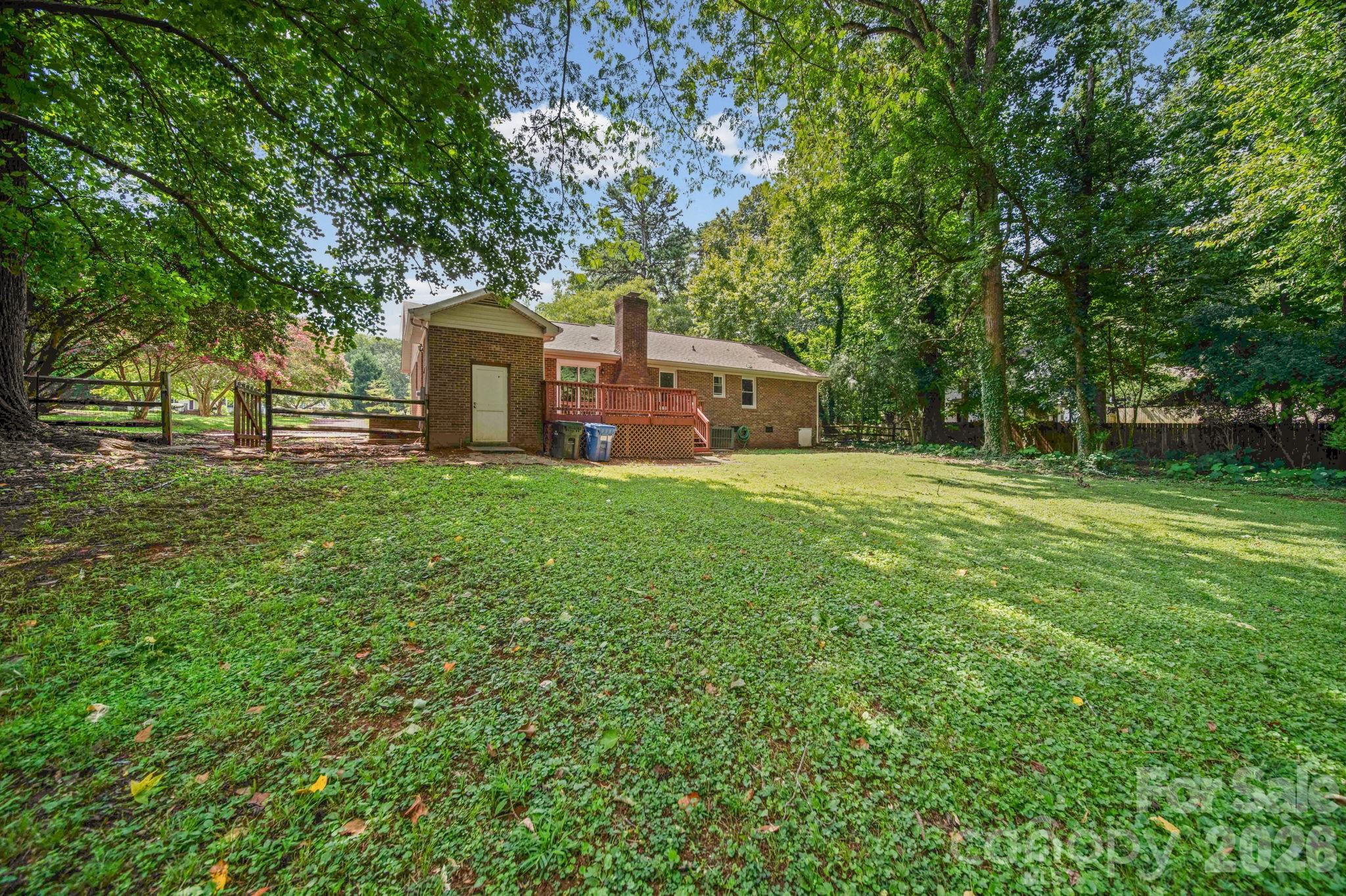 4710 Carving Tree Drive Property Photo 31