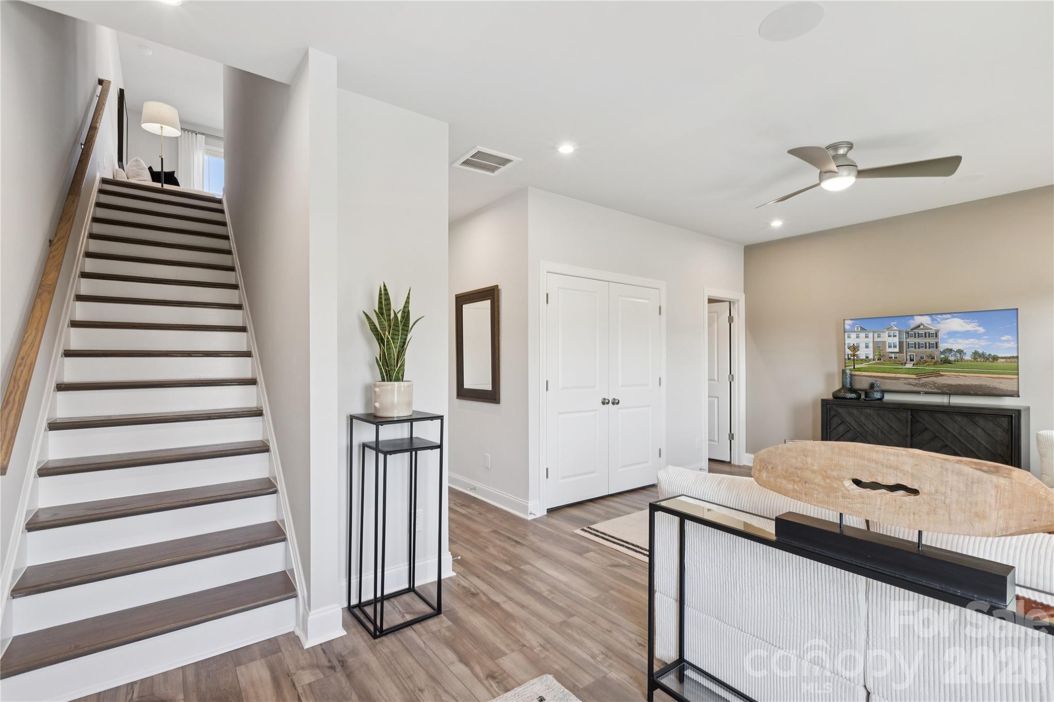 1406 Towns Valley Property Photo 30
