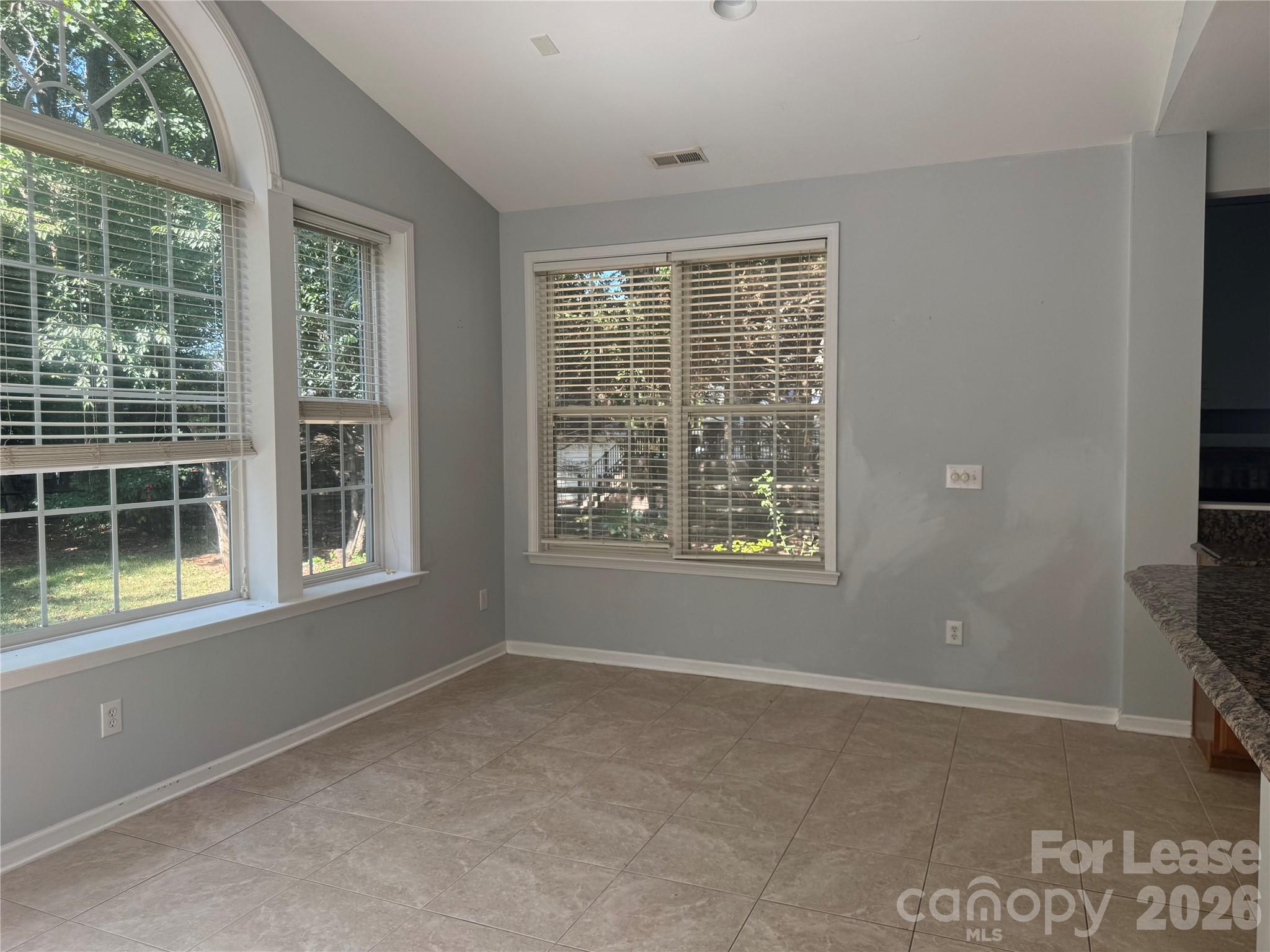 800 Pinkney Place Property Photo 8