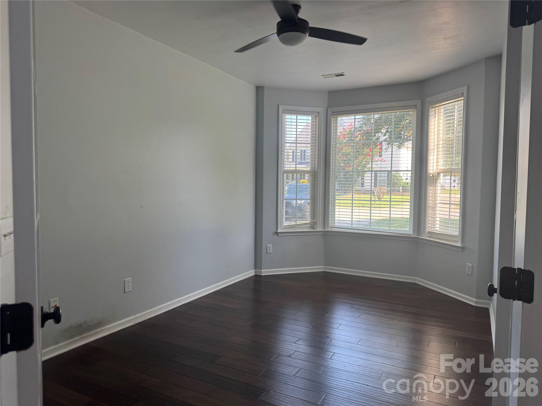 800 Pinkney Place Property Photo 11
