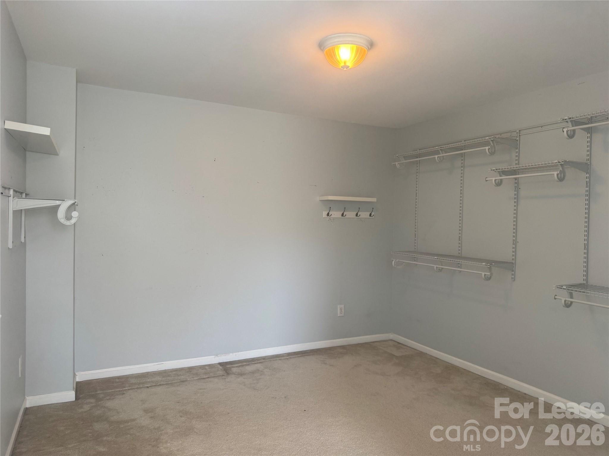 800 Pinkney Place Property Photo 16