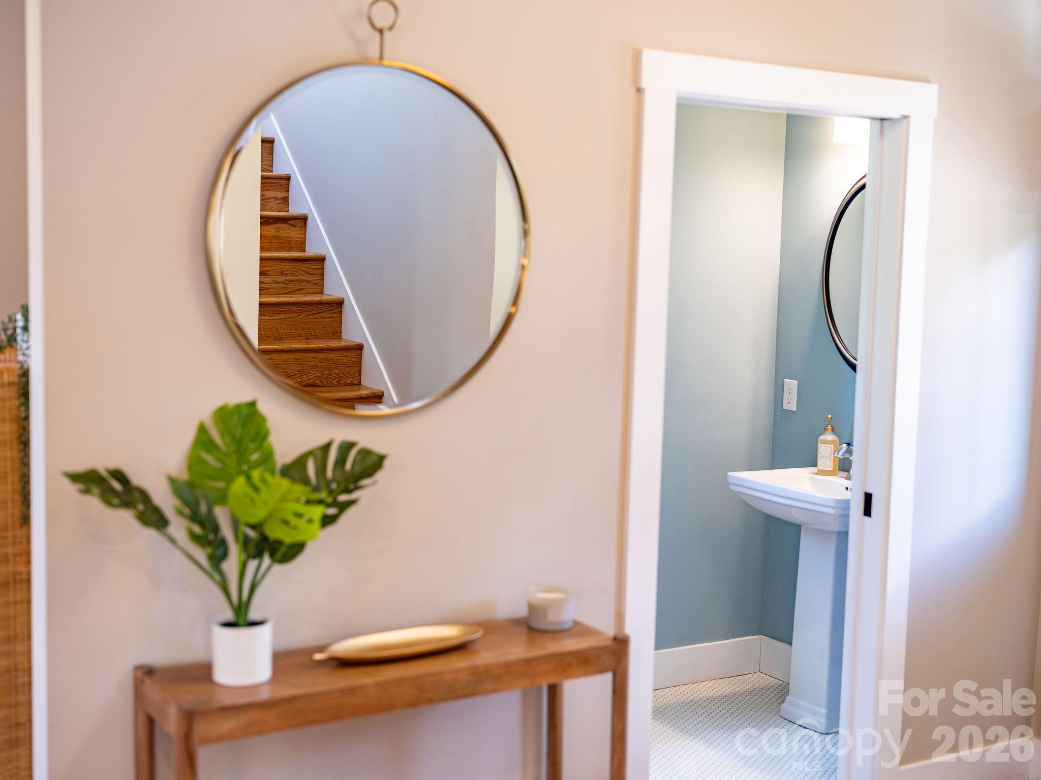 27 Hubbard Avenue Property Photo 7