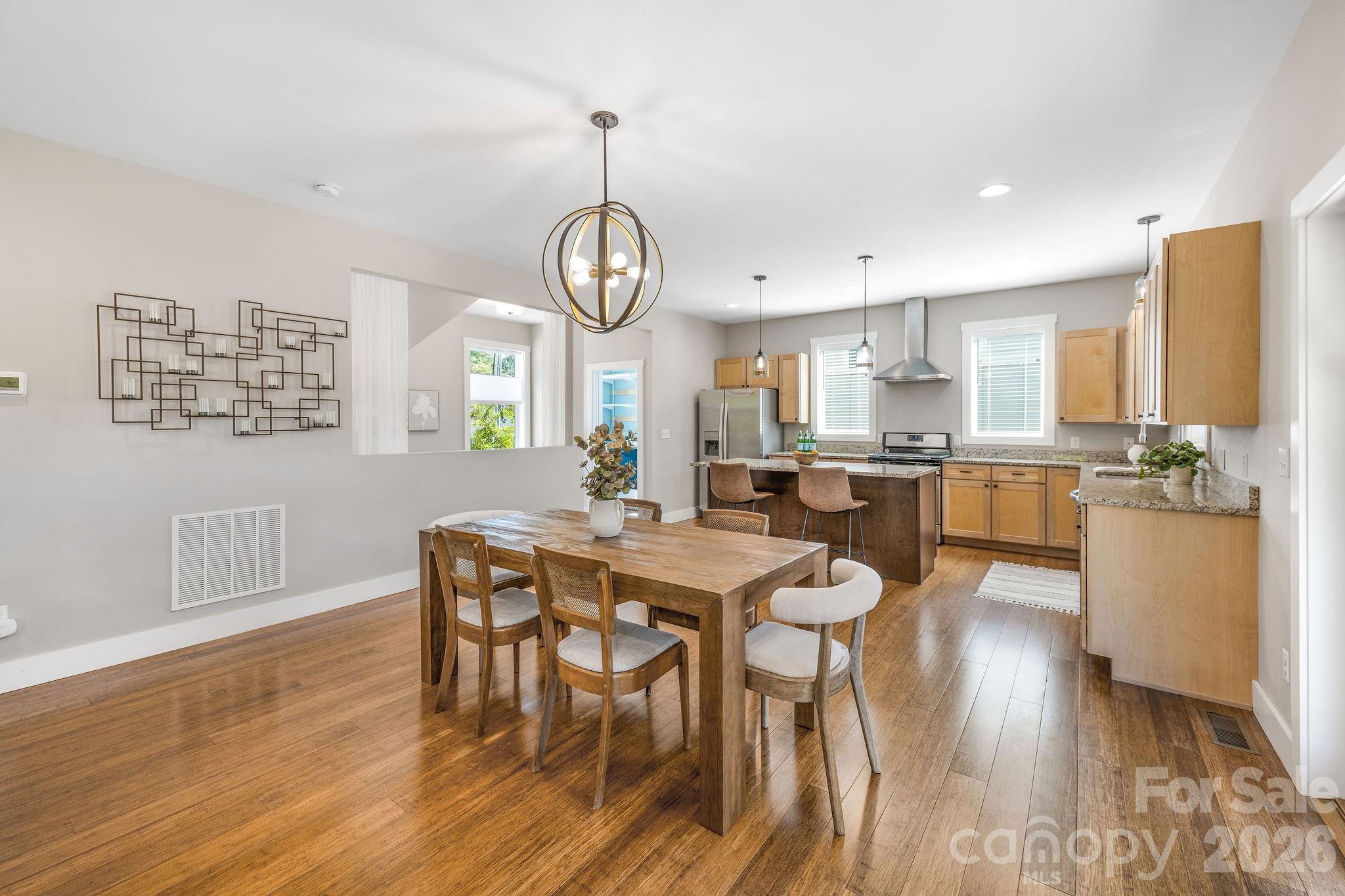 27 Hubbard Avenue Property Photo 14