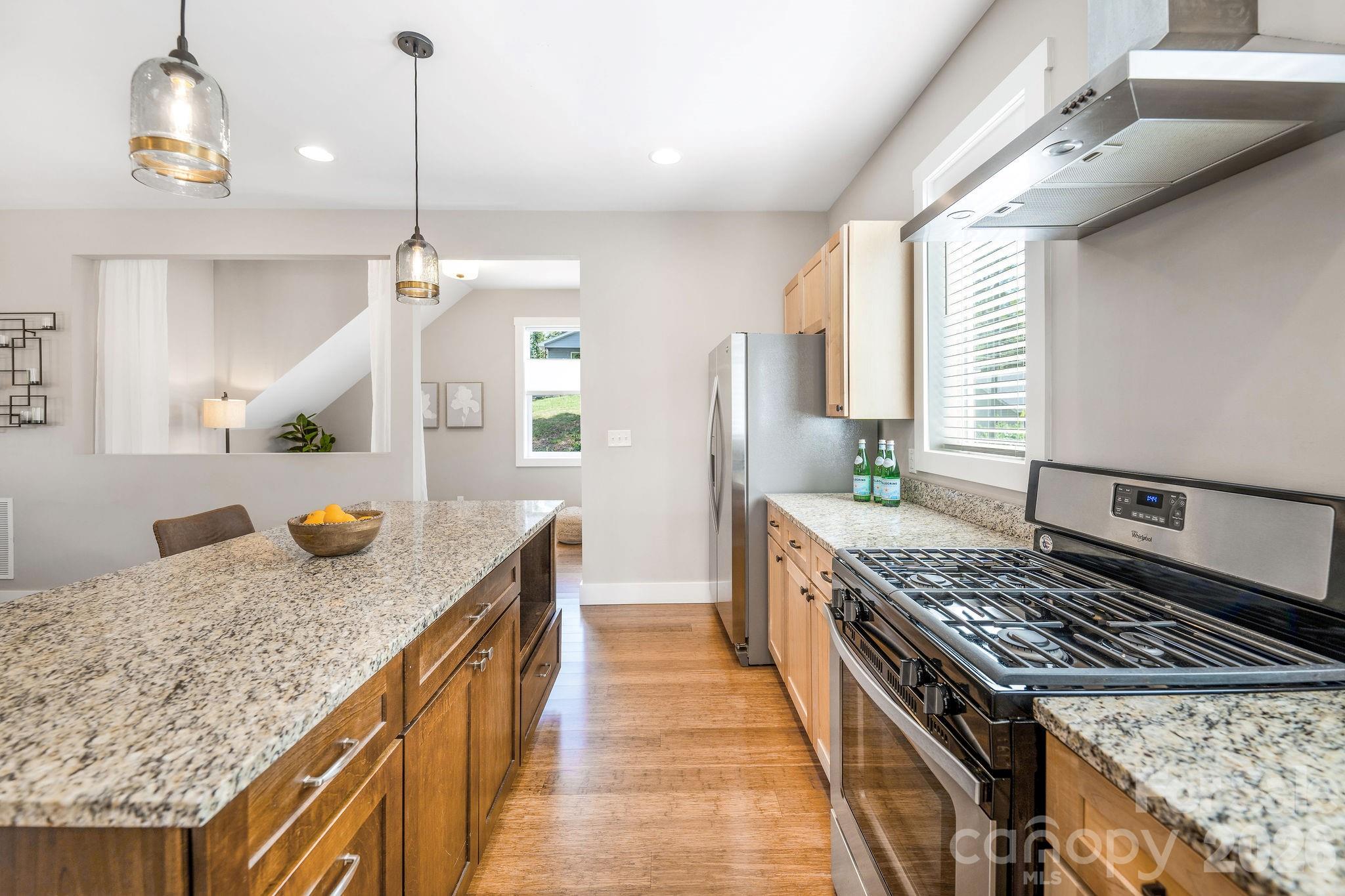 27 Hubbard Avenue Property Photo 20