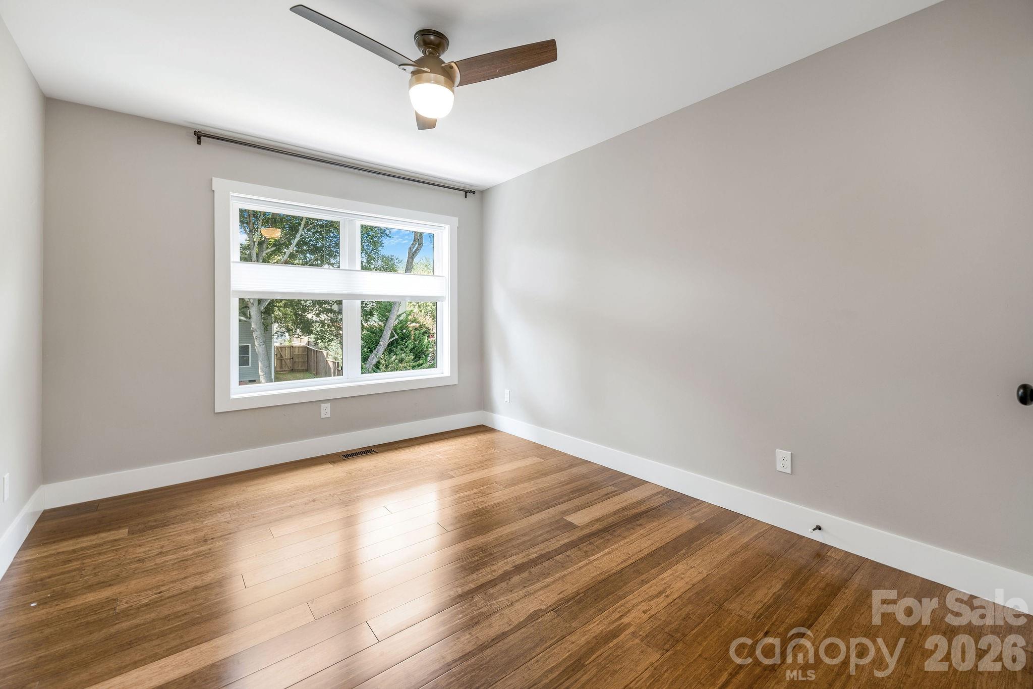 27 Hubbard Avenue Property Photo 36