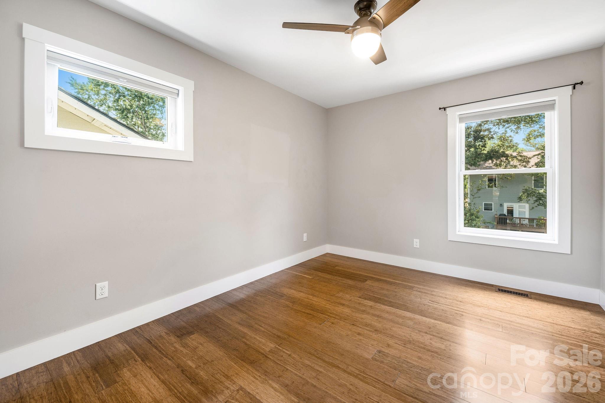 27 Hubbard Avenue Property Photo 39
