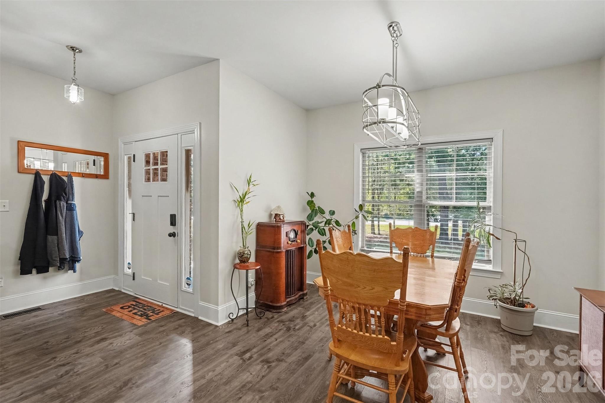 1319 Baucom Road Property Photo 4