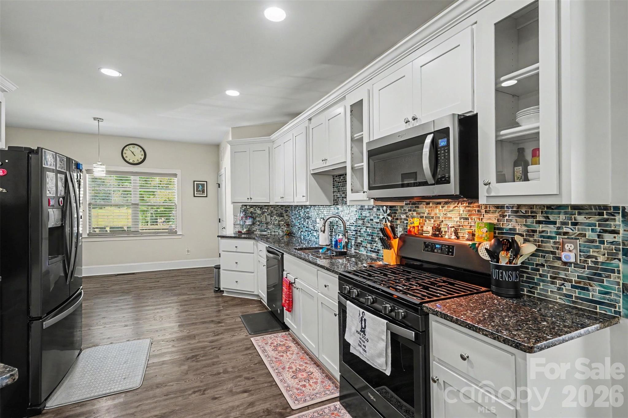 1319 Baucom Road Property Photo 8