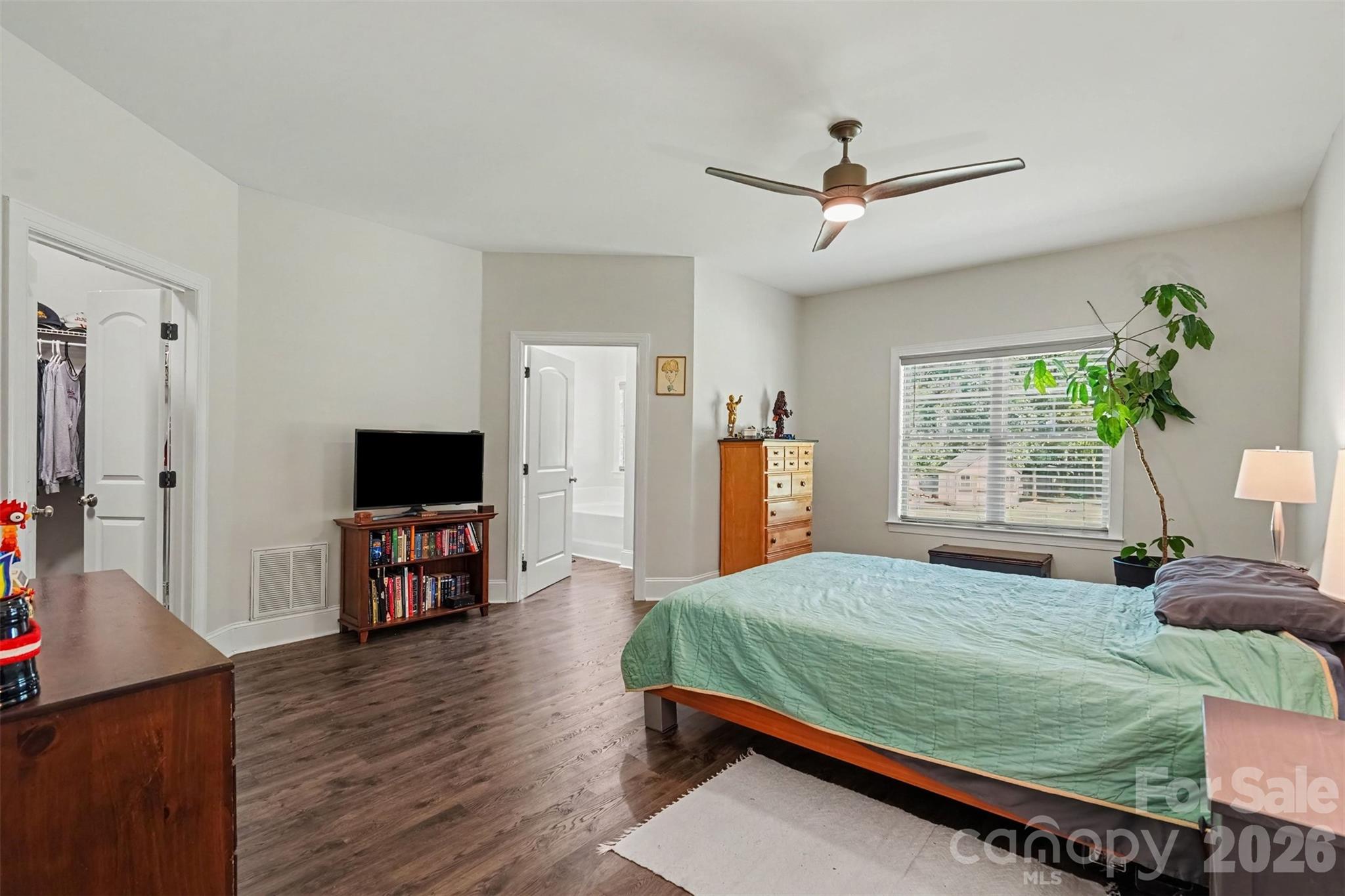1319 Baucom Road Property Photo 12