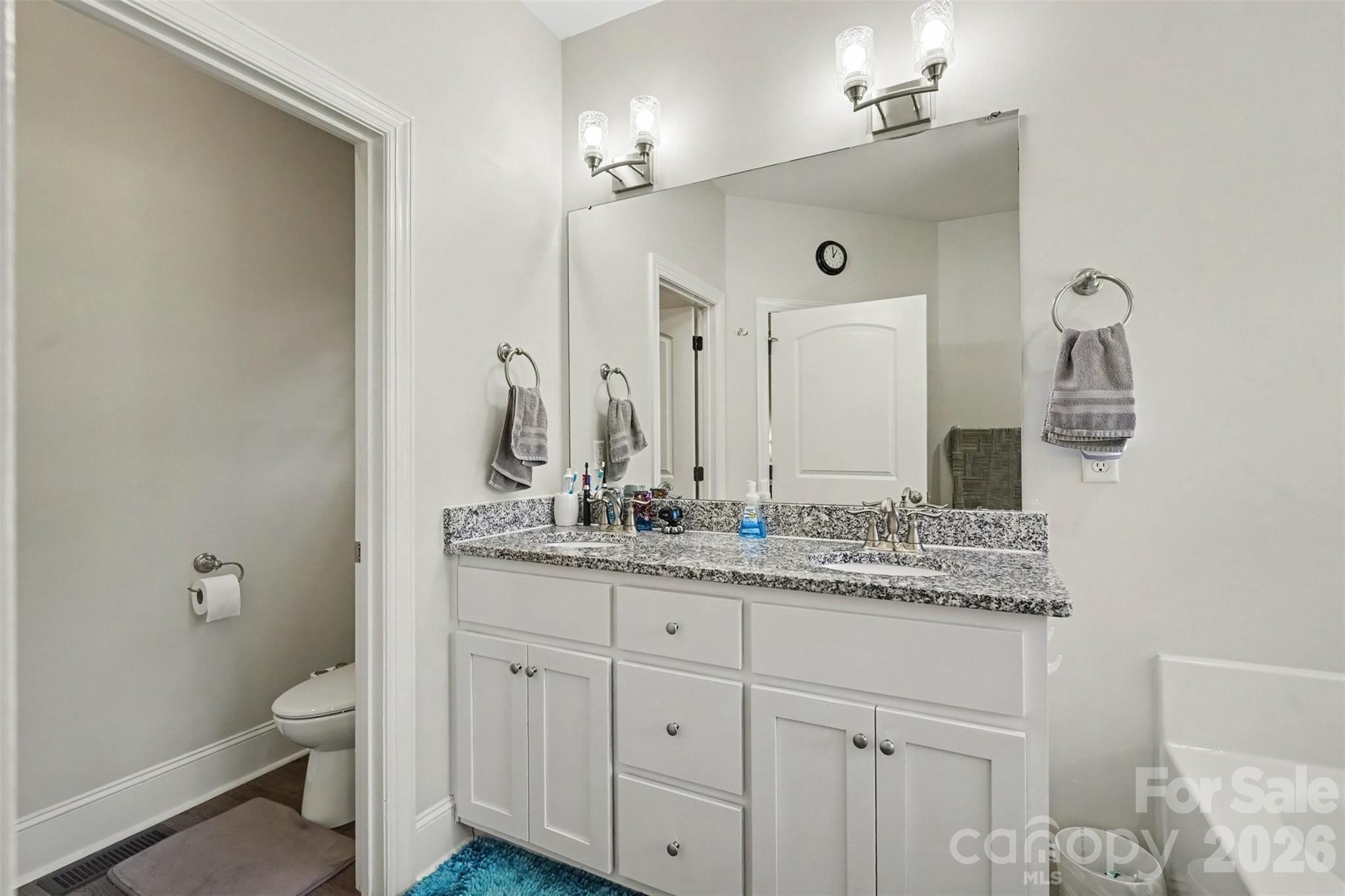 1319 Baucom Road Property Photo 14