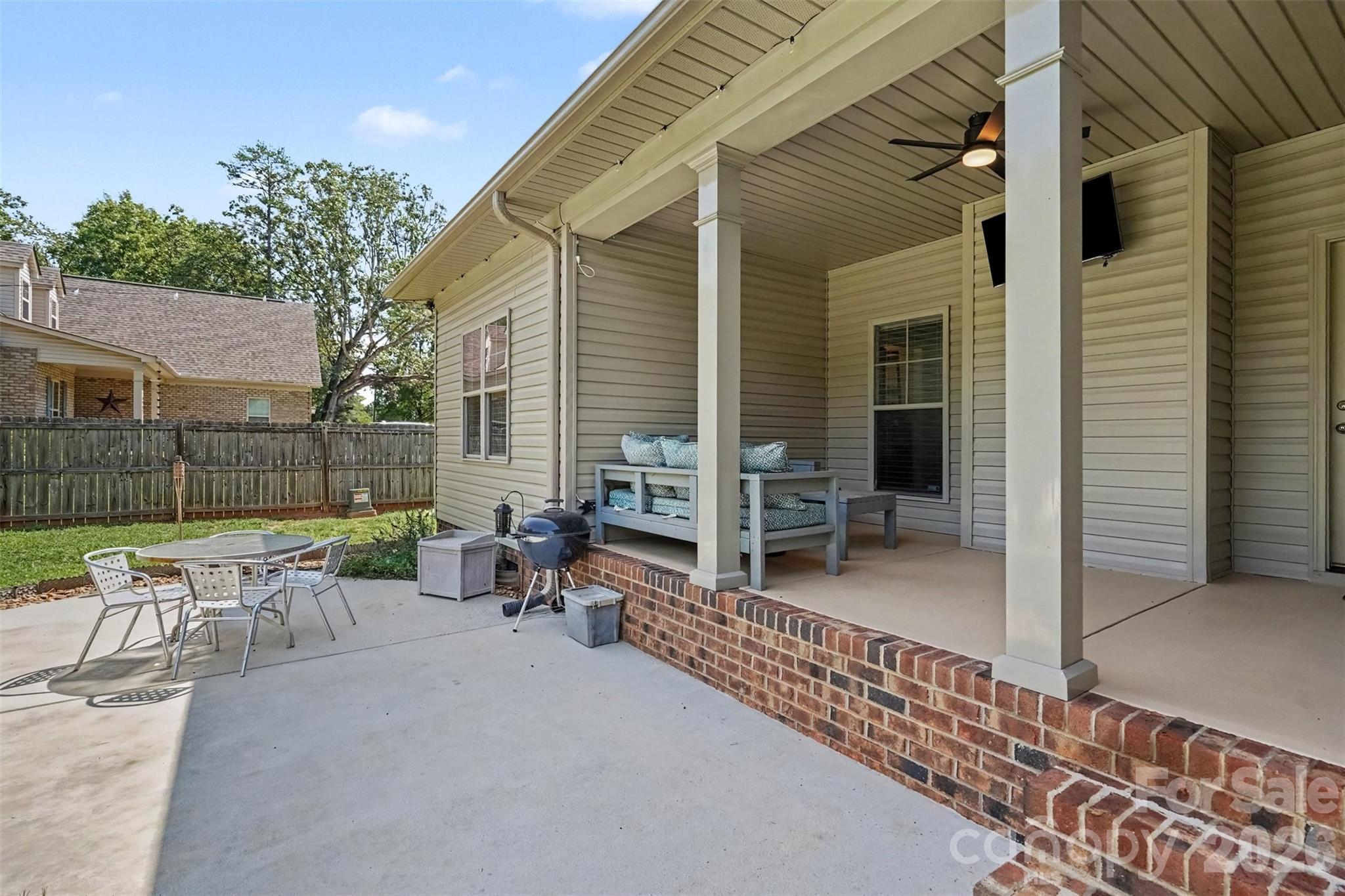 1319 Baucom Road Property Photo 26