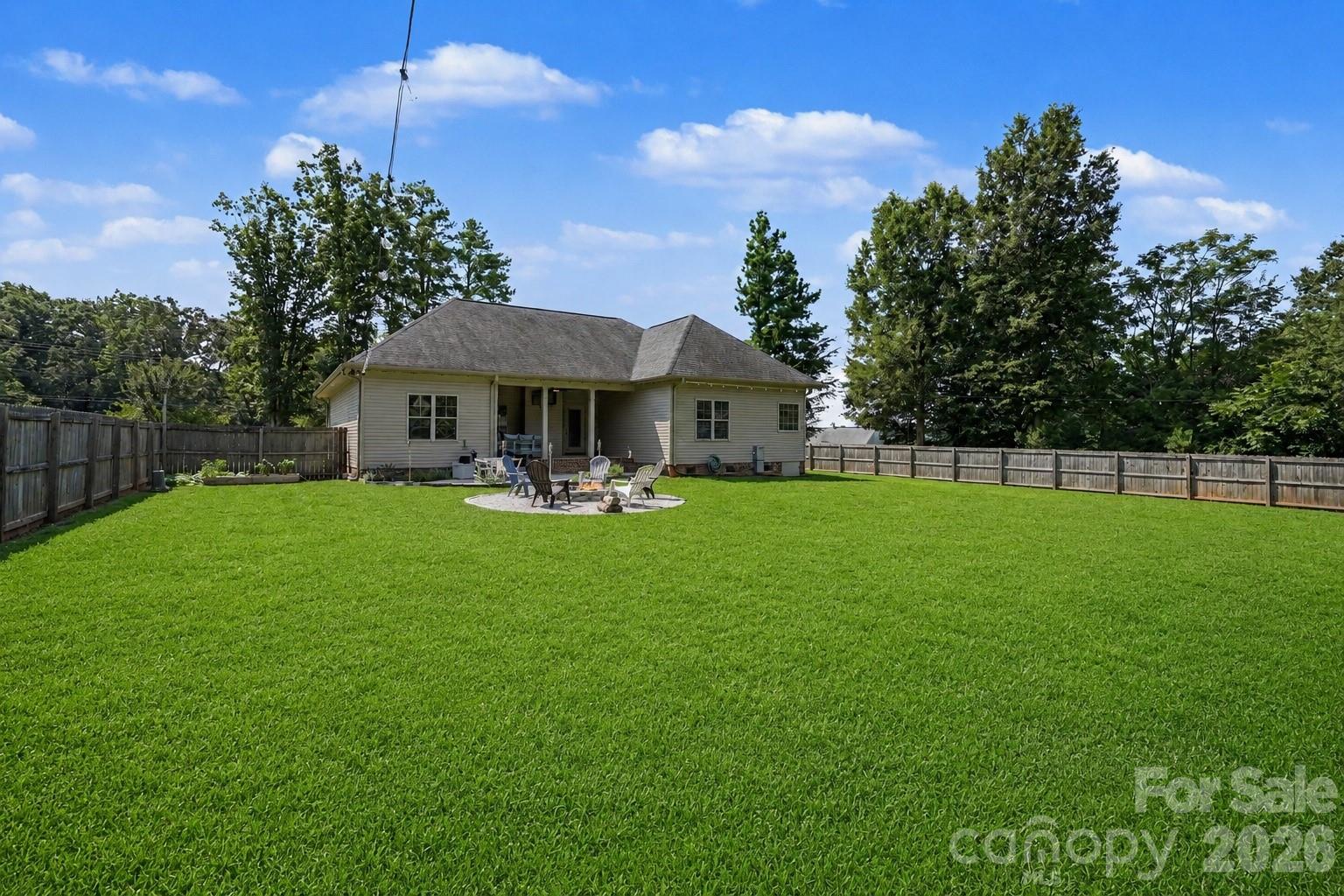 1319 Baucom Road Property Photo 29