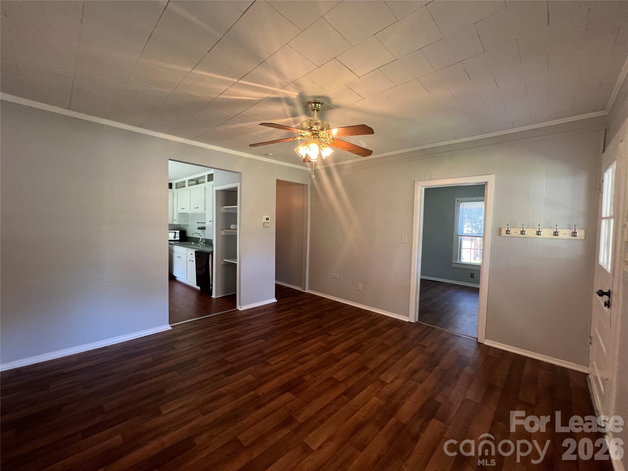 363 Pine Street Property Photo 2