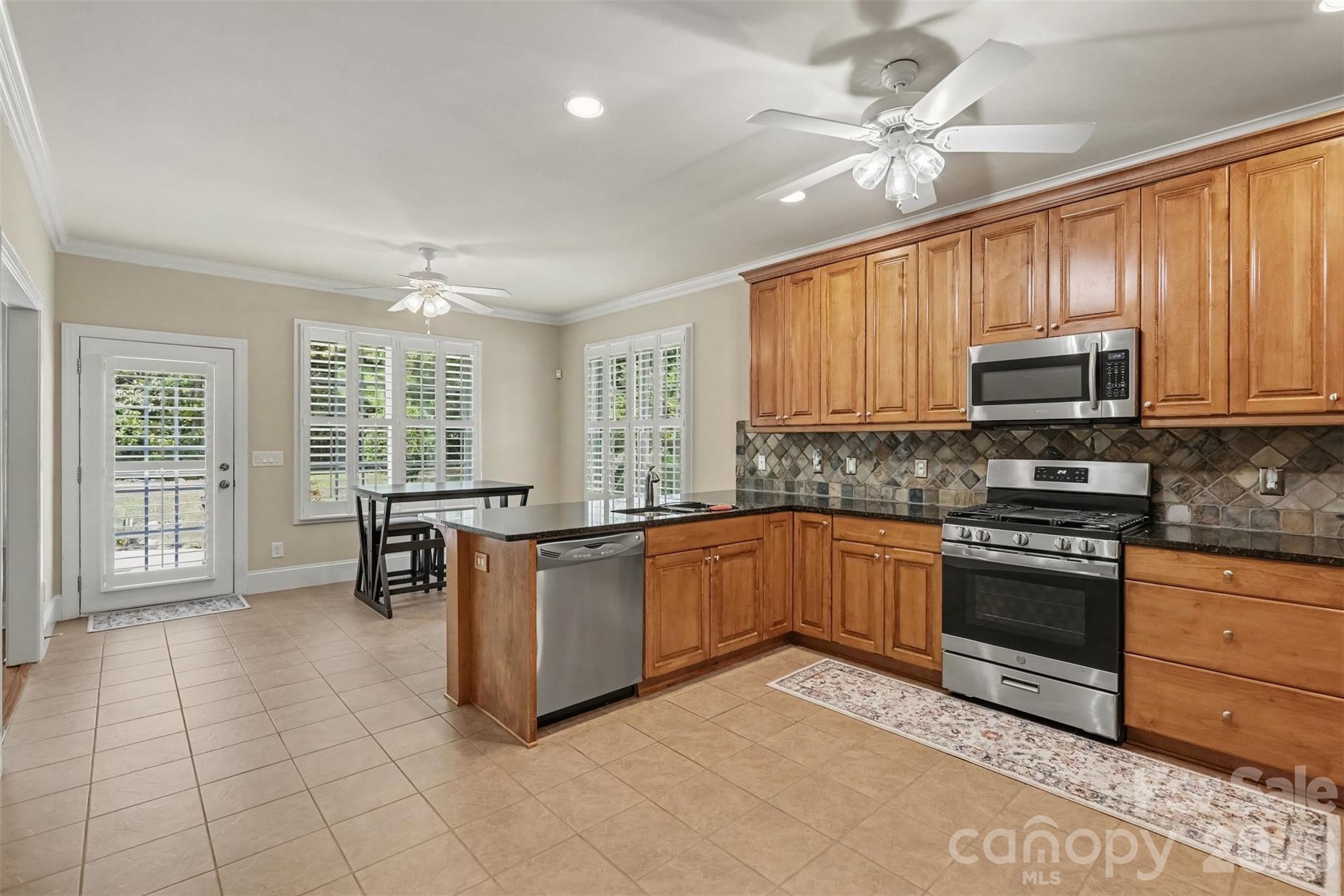 1820 Wedowee Court Property Photo 28