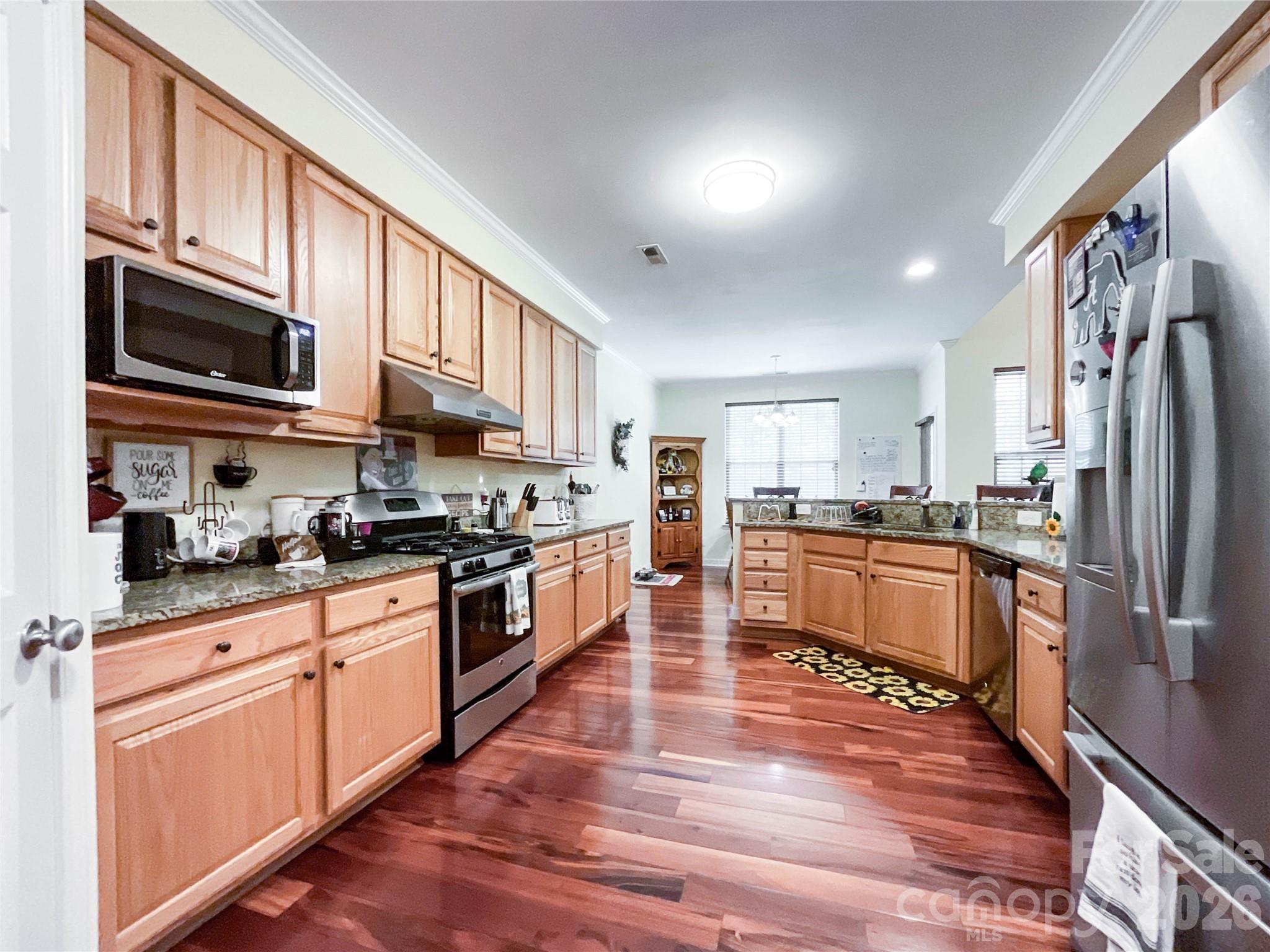 2702 Piersland Drive Property Photo 14