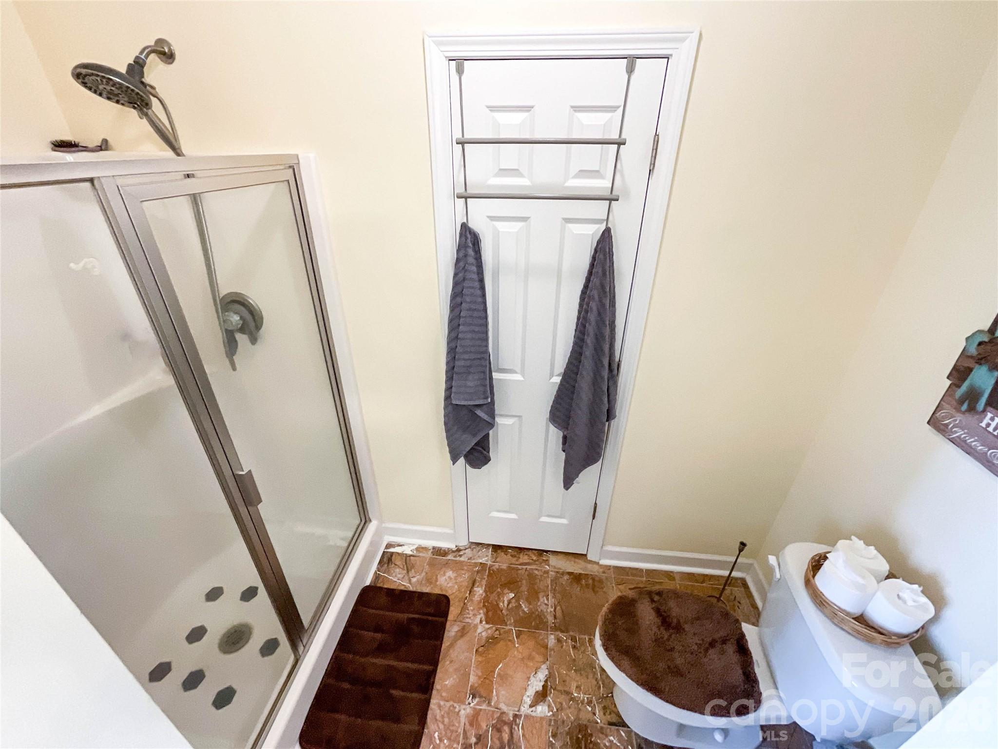 2702 Piersland Drive Property Photo 20