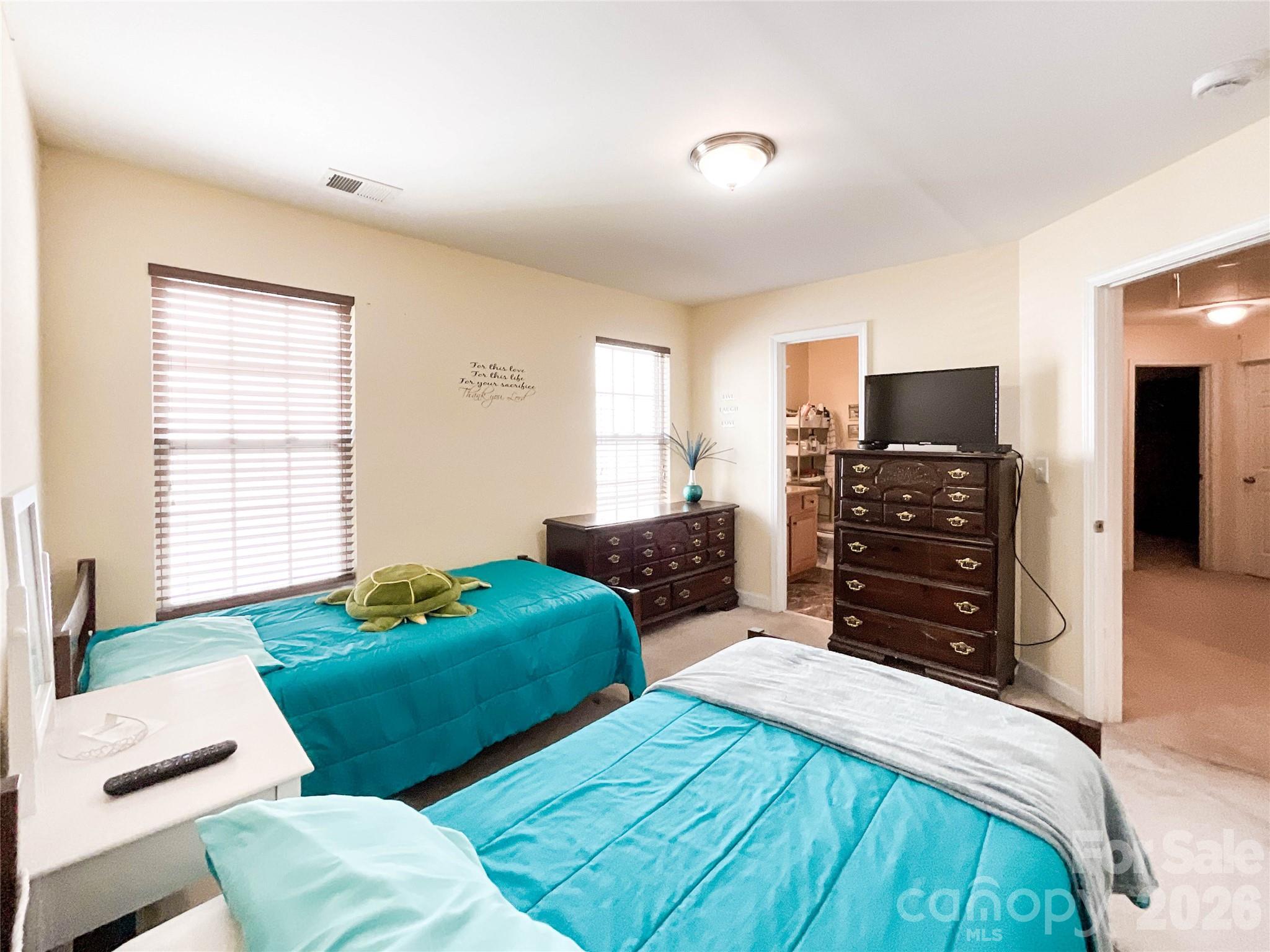 2702 Piersland Drive Property Photo 22