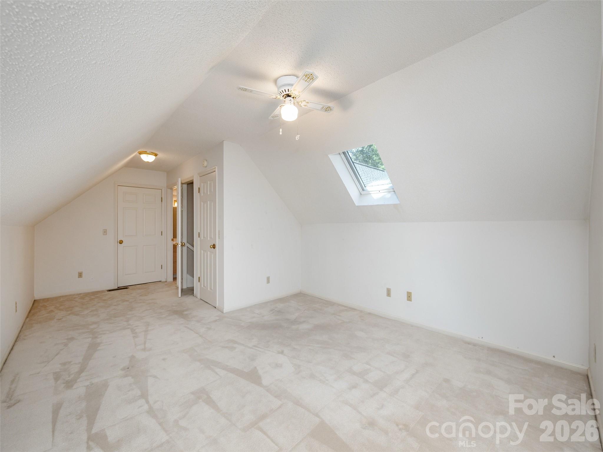 15 Glen Crest Drive Property Photo 21