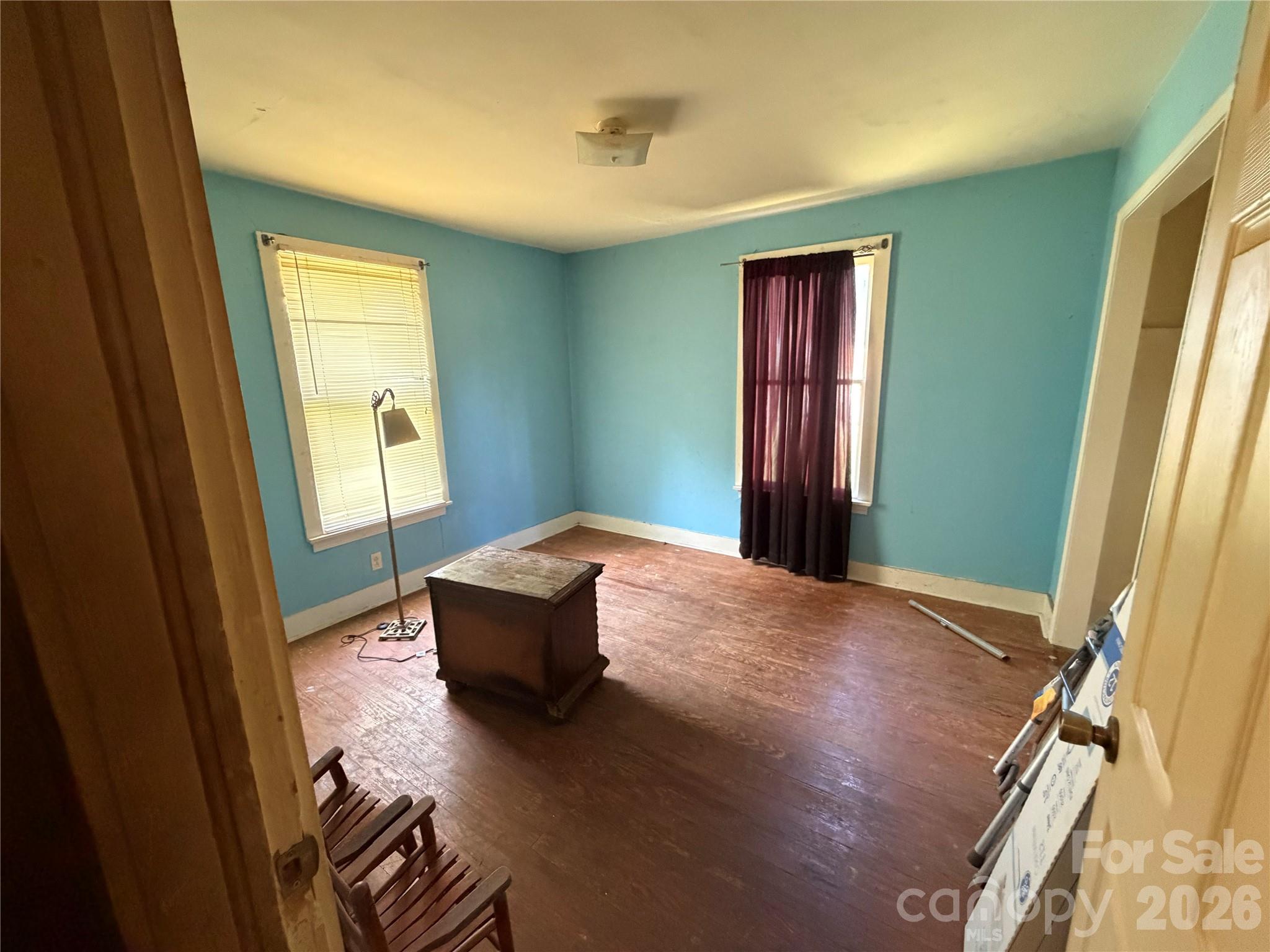 648 Flint Street Property Photo 9