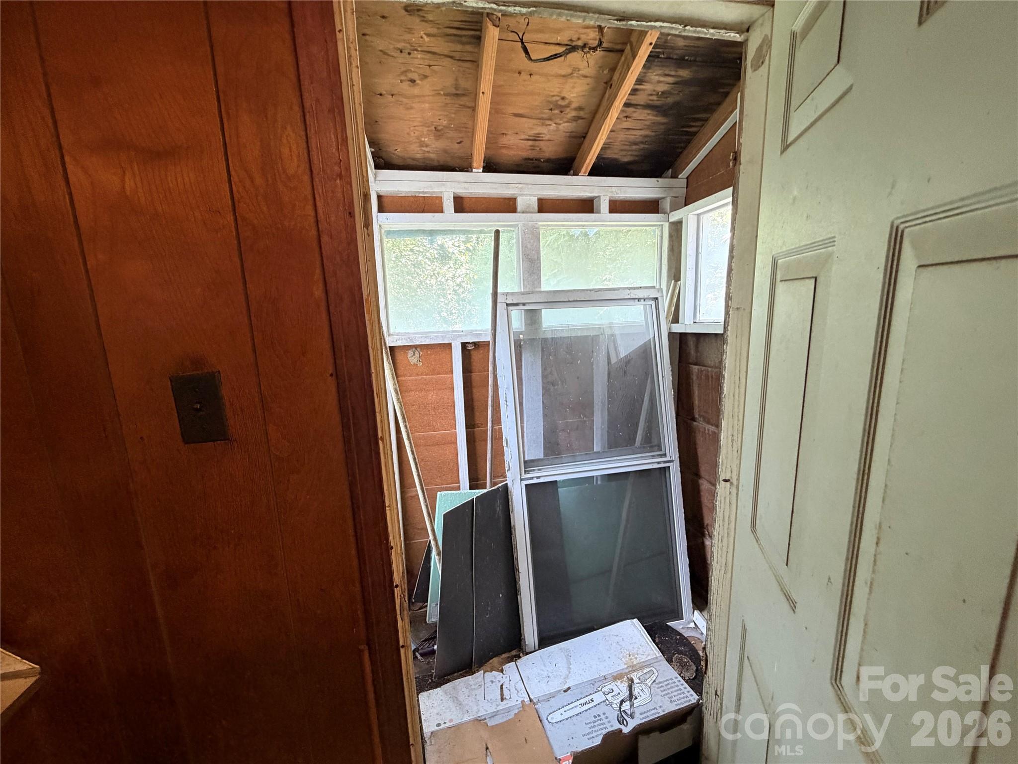 648 Flint Street Property Photo 17