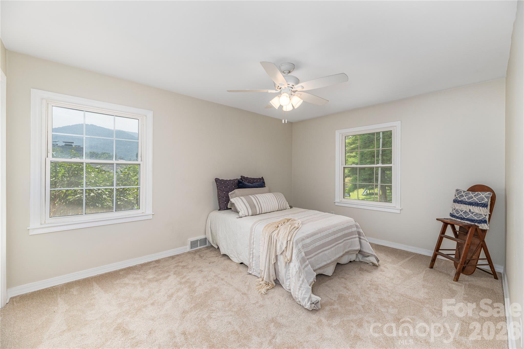102 Azalea Drive Property Photo 16