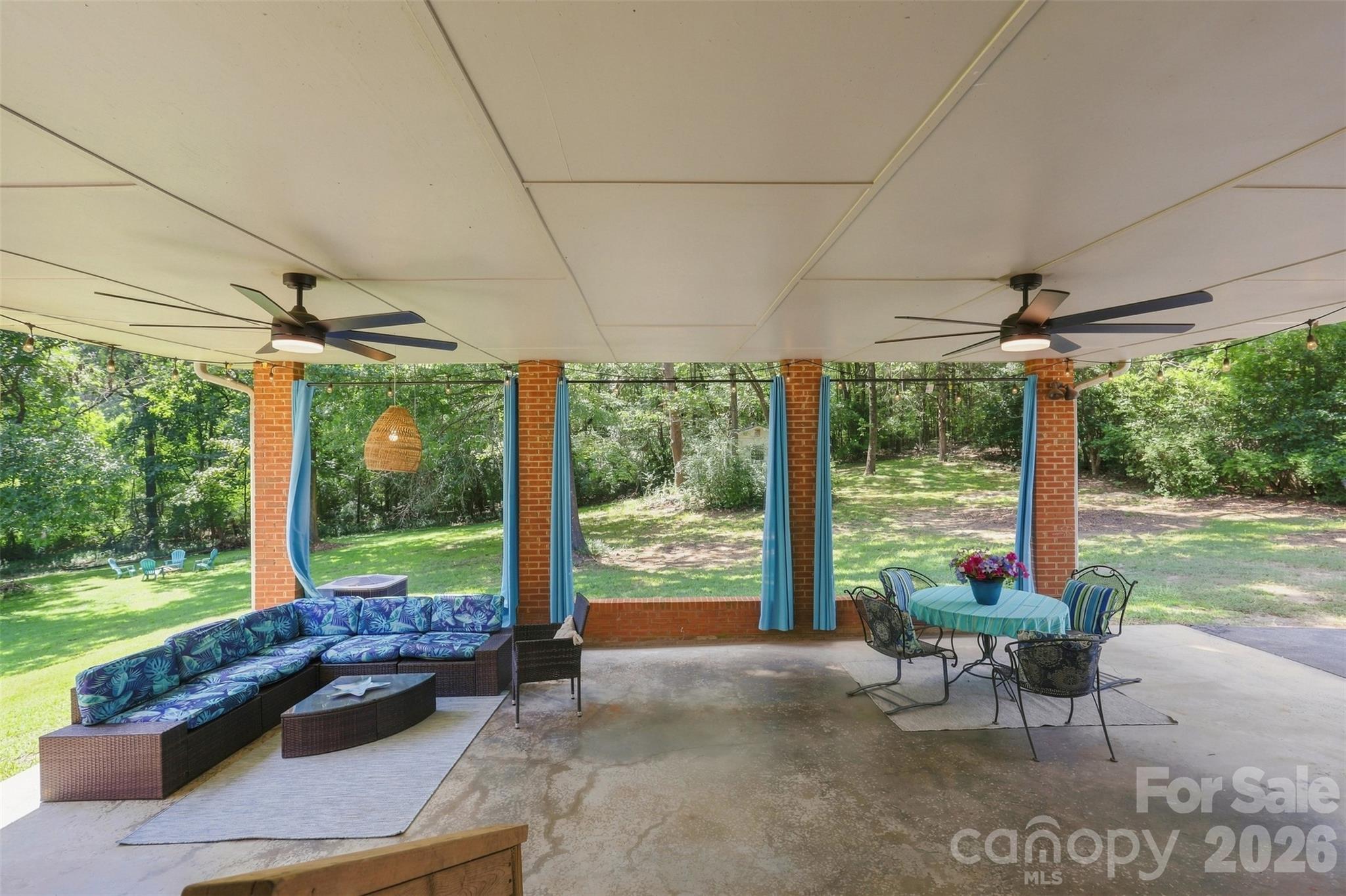 1002 Leewood Drive Property Photo 35