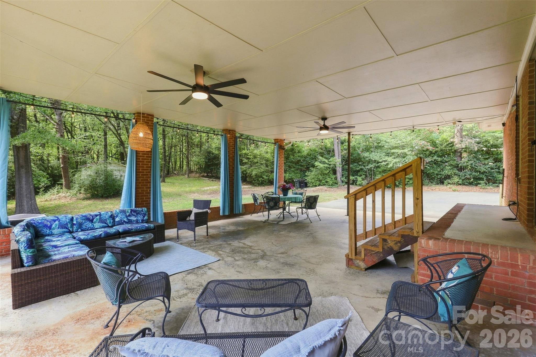 1002 Leewood Drive Property Photo 37