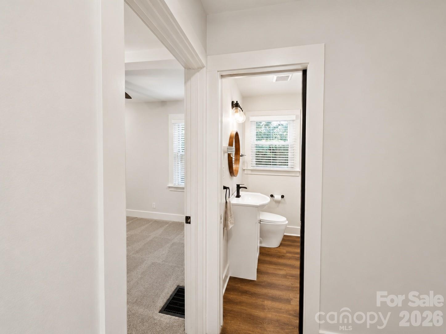 2104 St Mark Street Property Photo 7