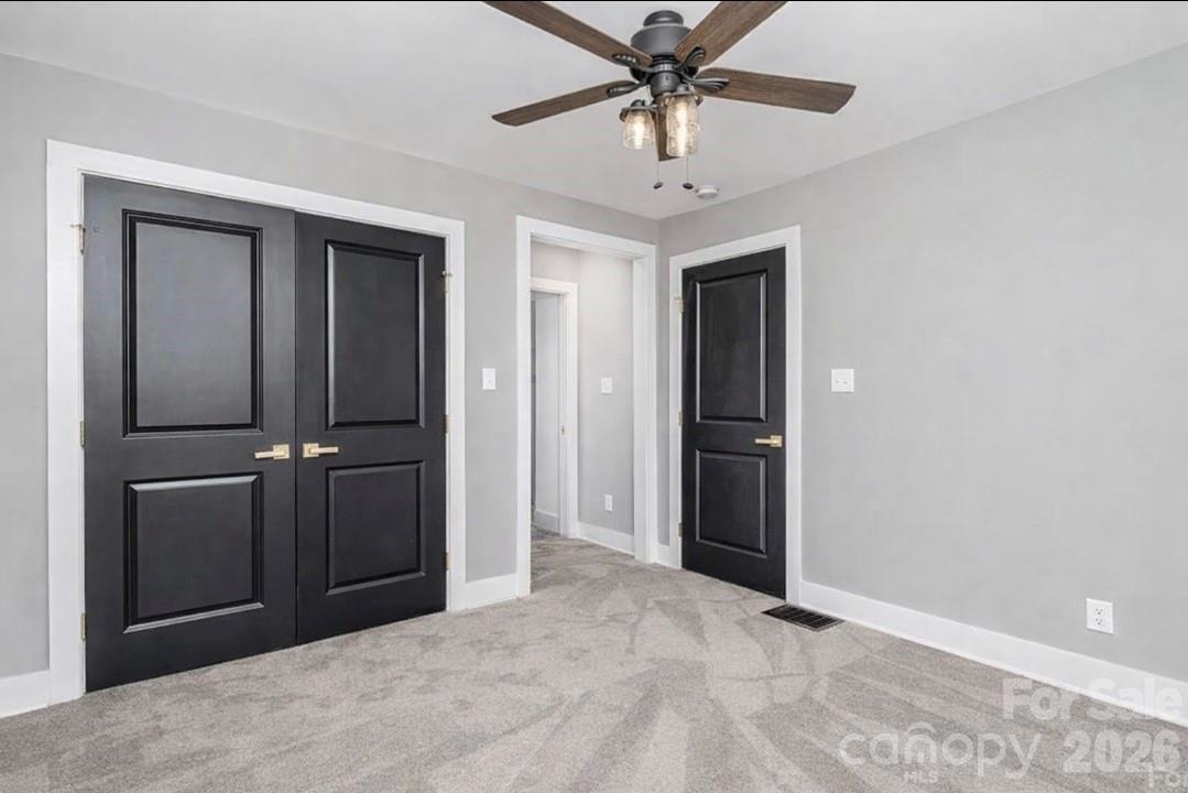 2104 St Mark Street Property Photo 9