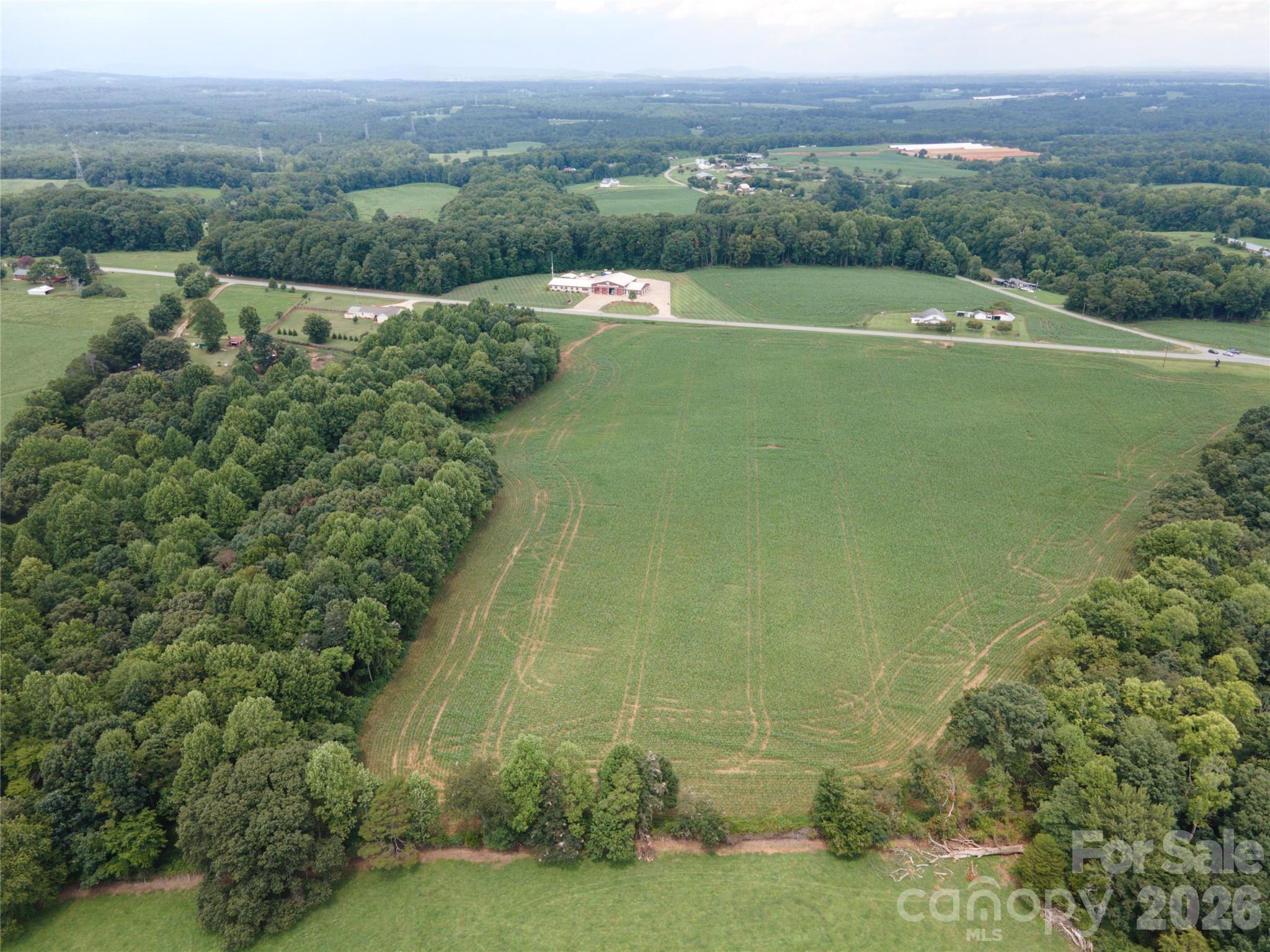 11ac W Memorial Highway Property Photo 6