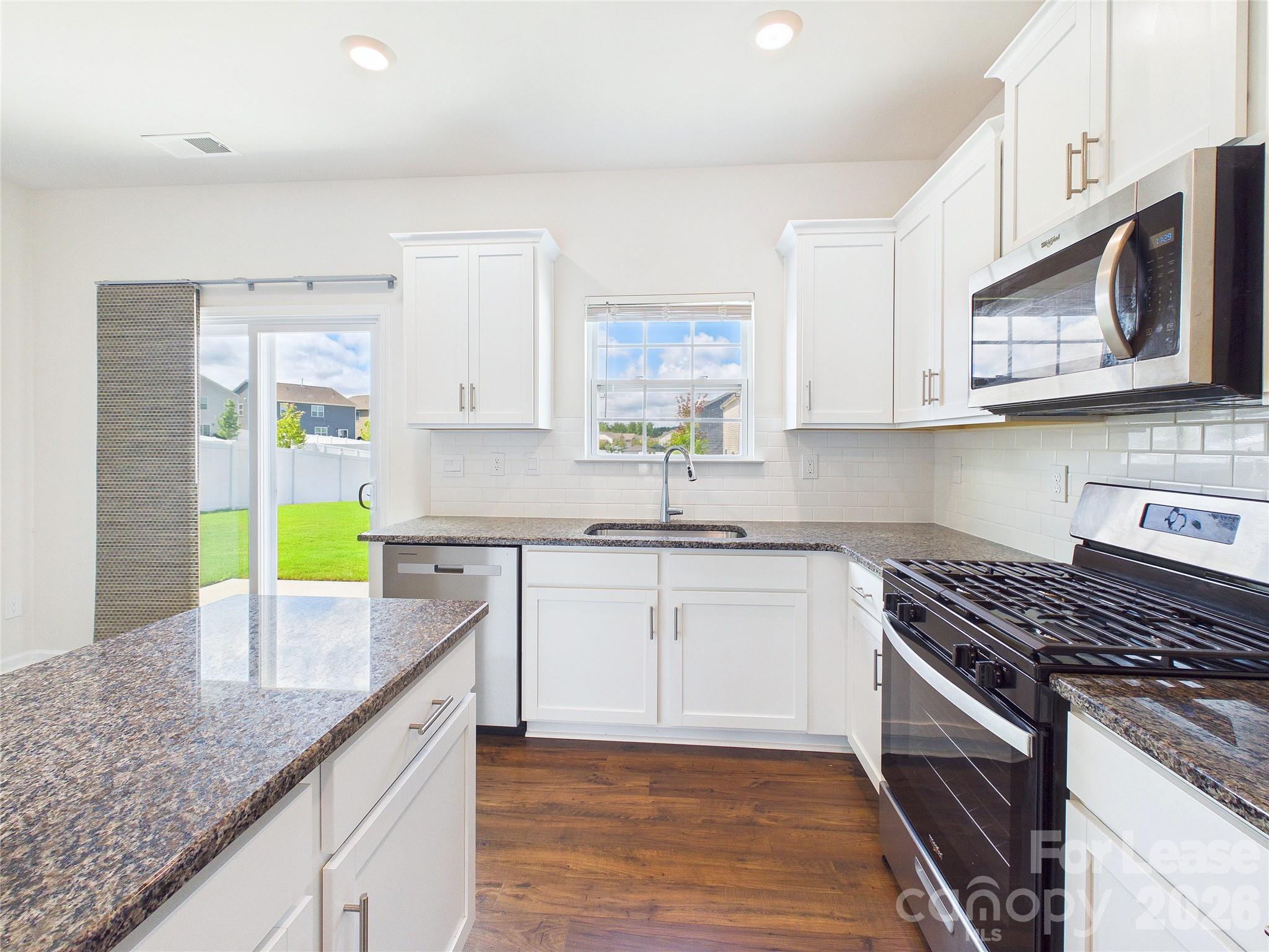 8185 Kennesaw Drive Property Photo 14