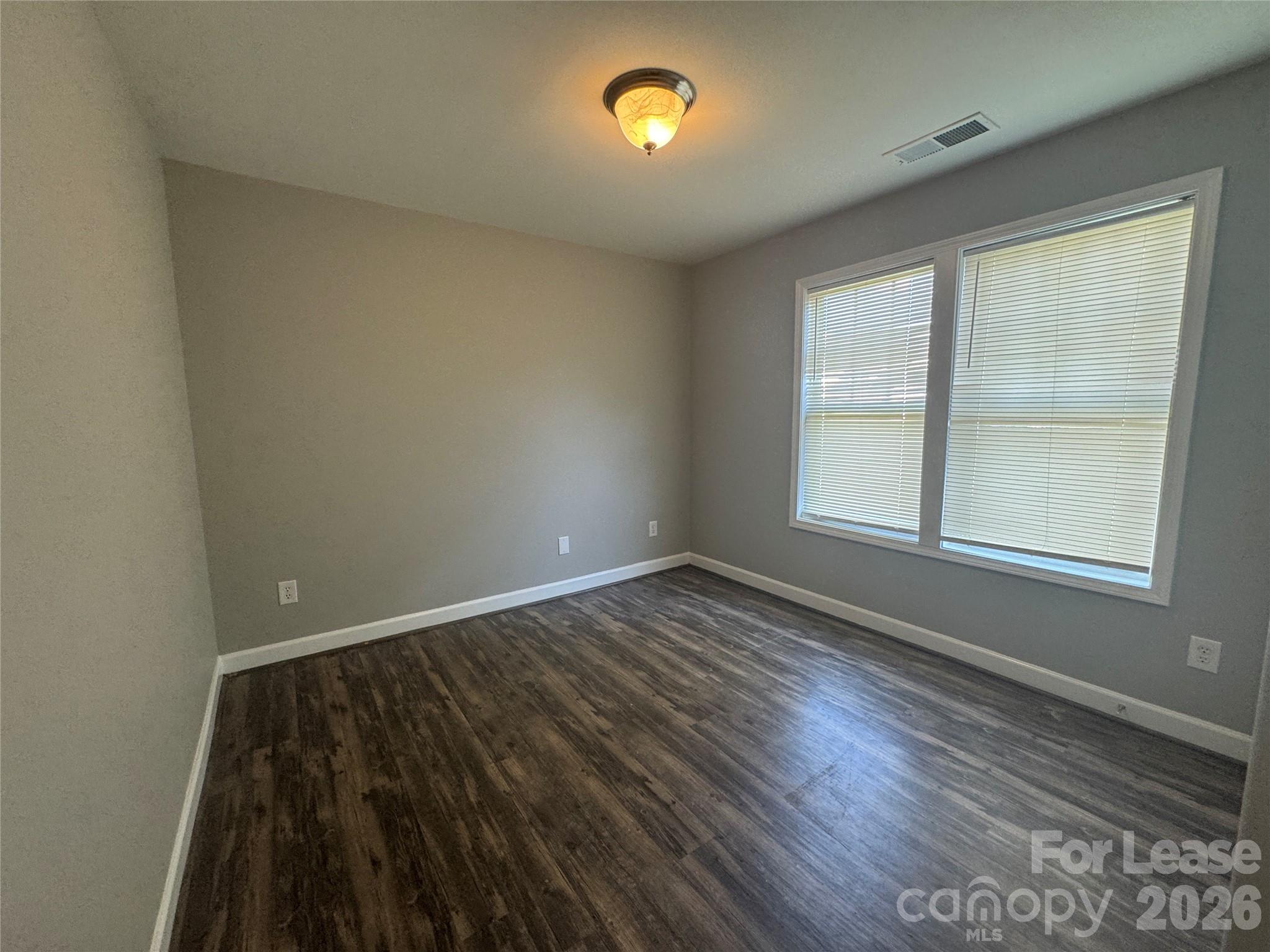 124 Crestwood Drive Property Photo 6