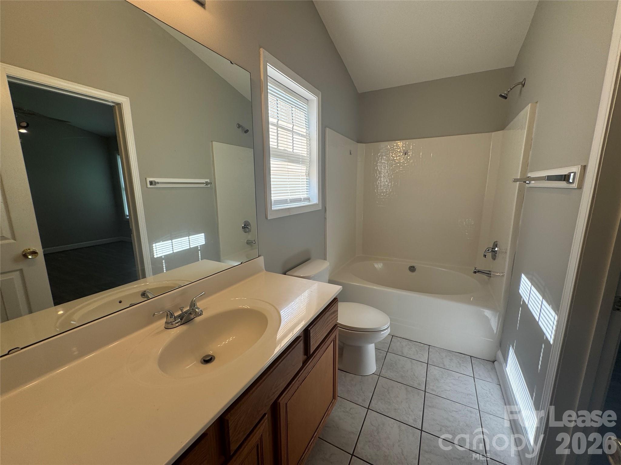 124 Crestwood Drive Property Photo 14