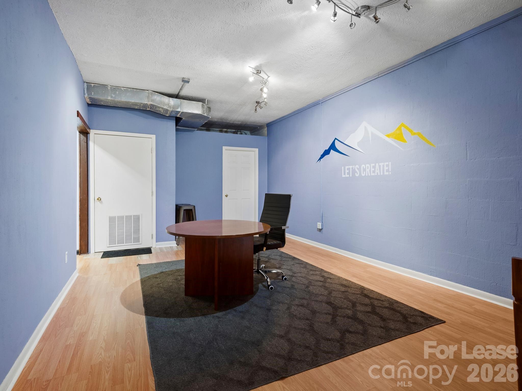 745 Carl Eller Road B Property Photo 19