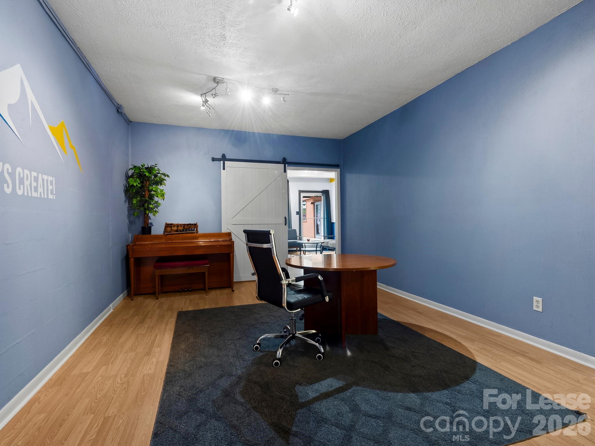 745 Carl Eller Road B Property Photo 21