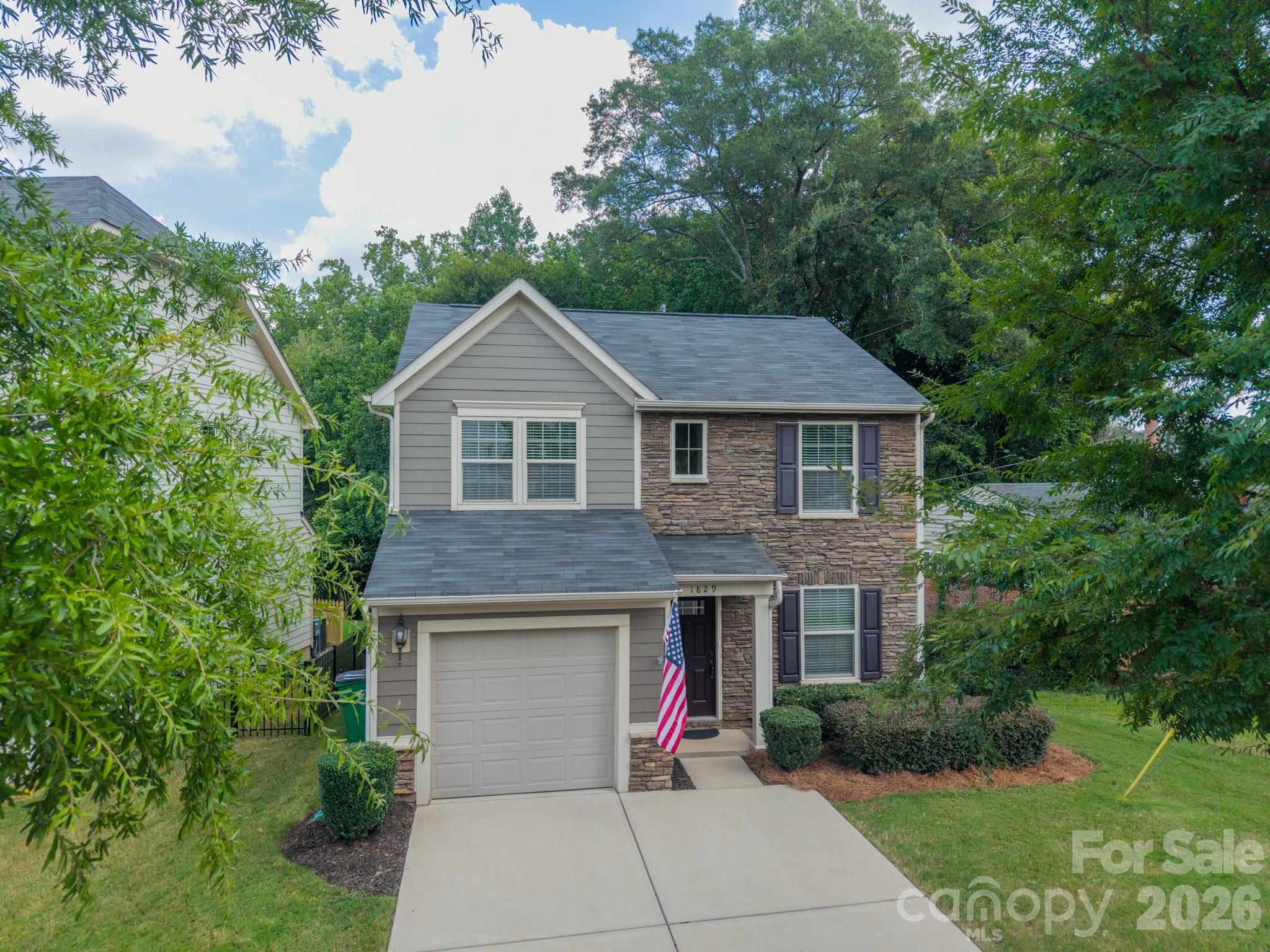 1829 Evergreen Drive Property Photo 1