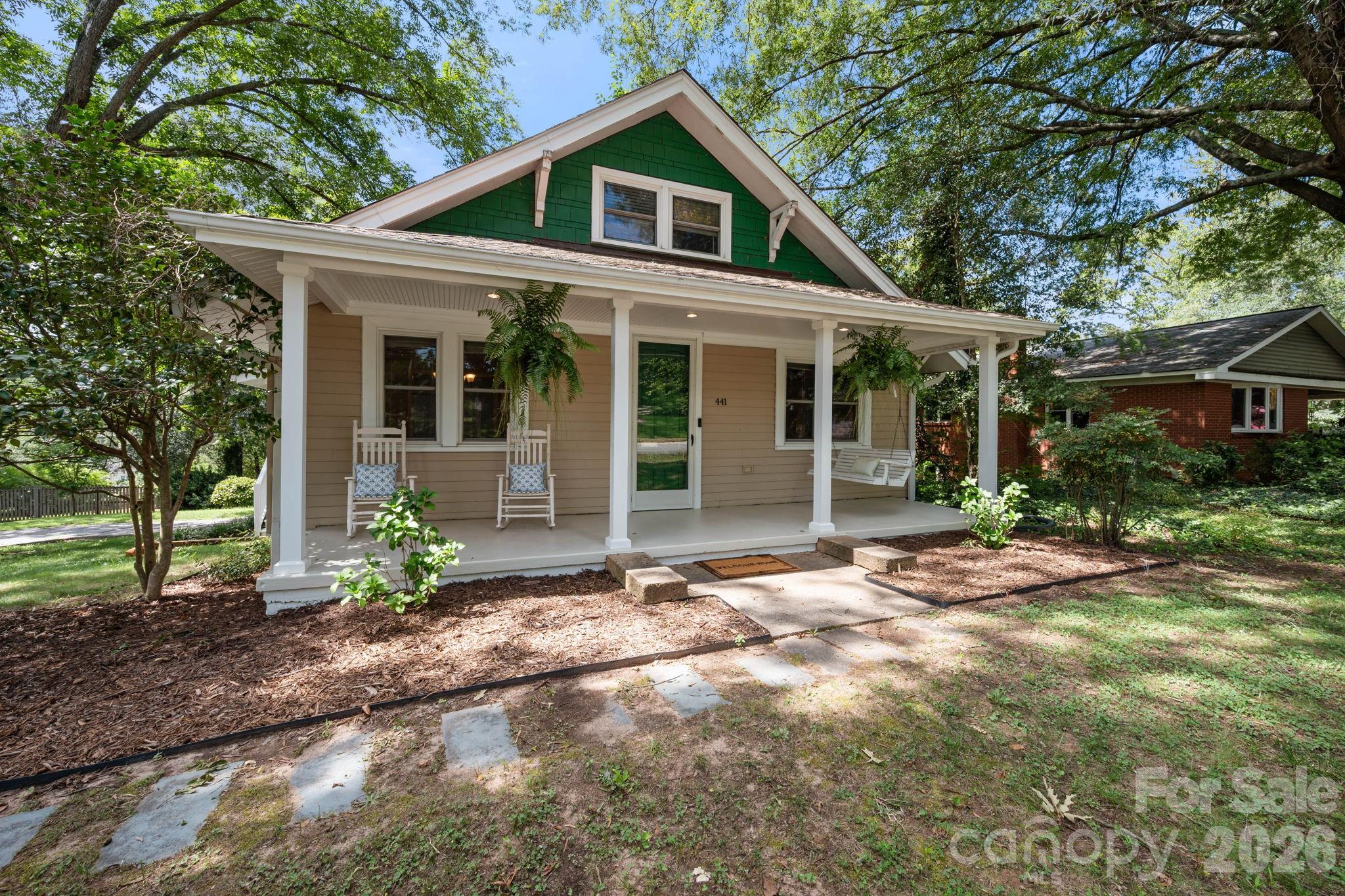 441 8th Avenue Drive Property Photo 2
