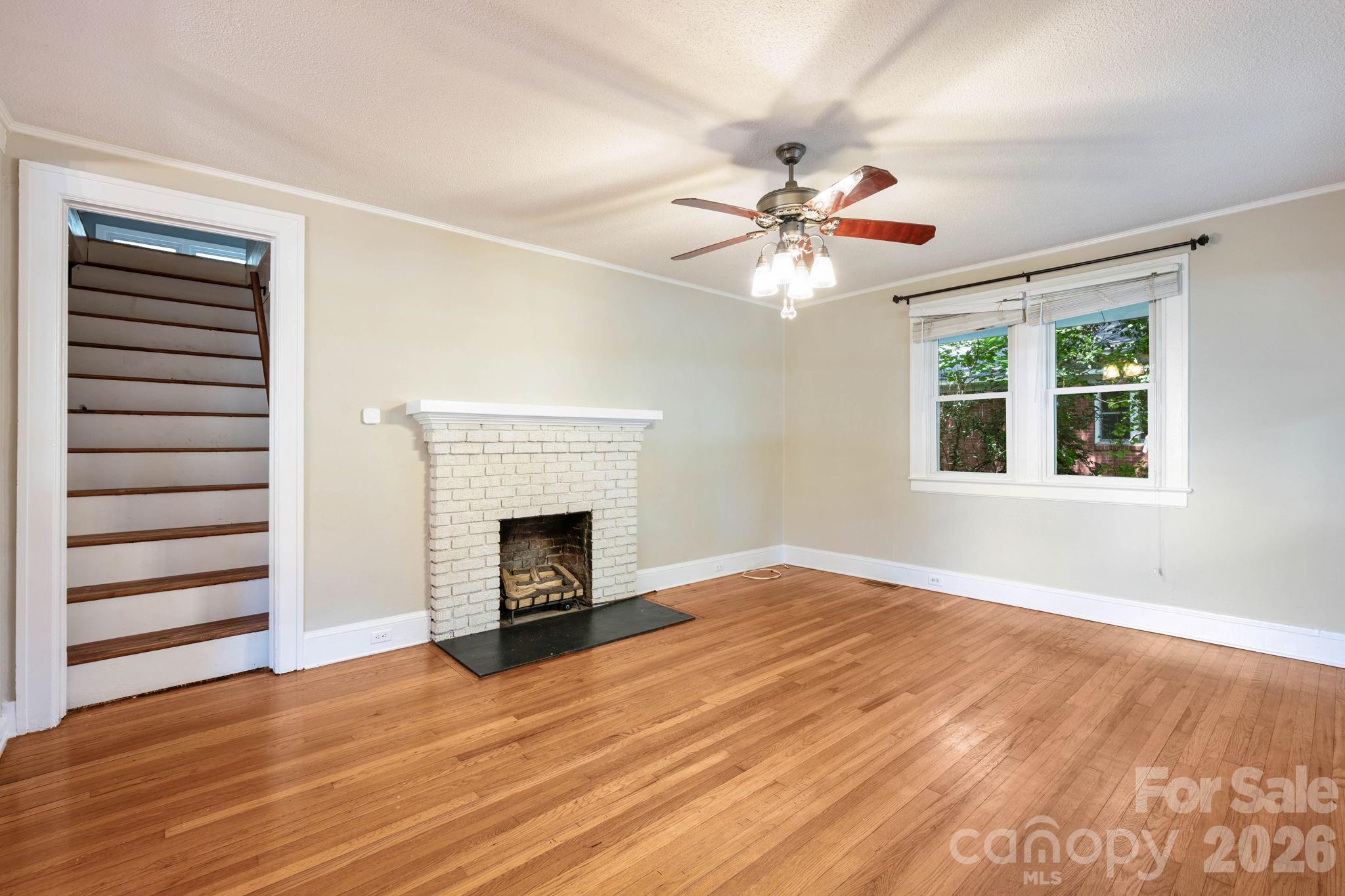 441 8th Avenue Drive Property Photo 4