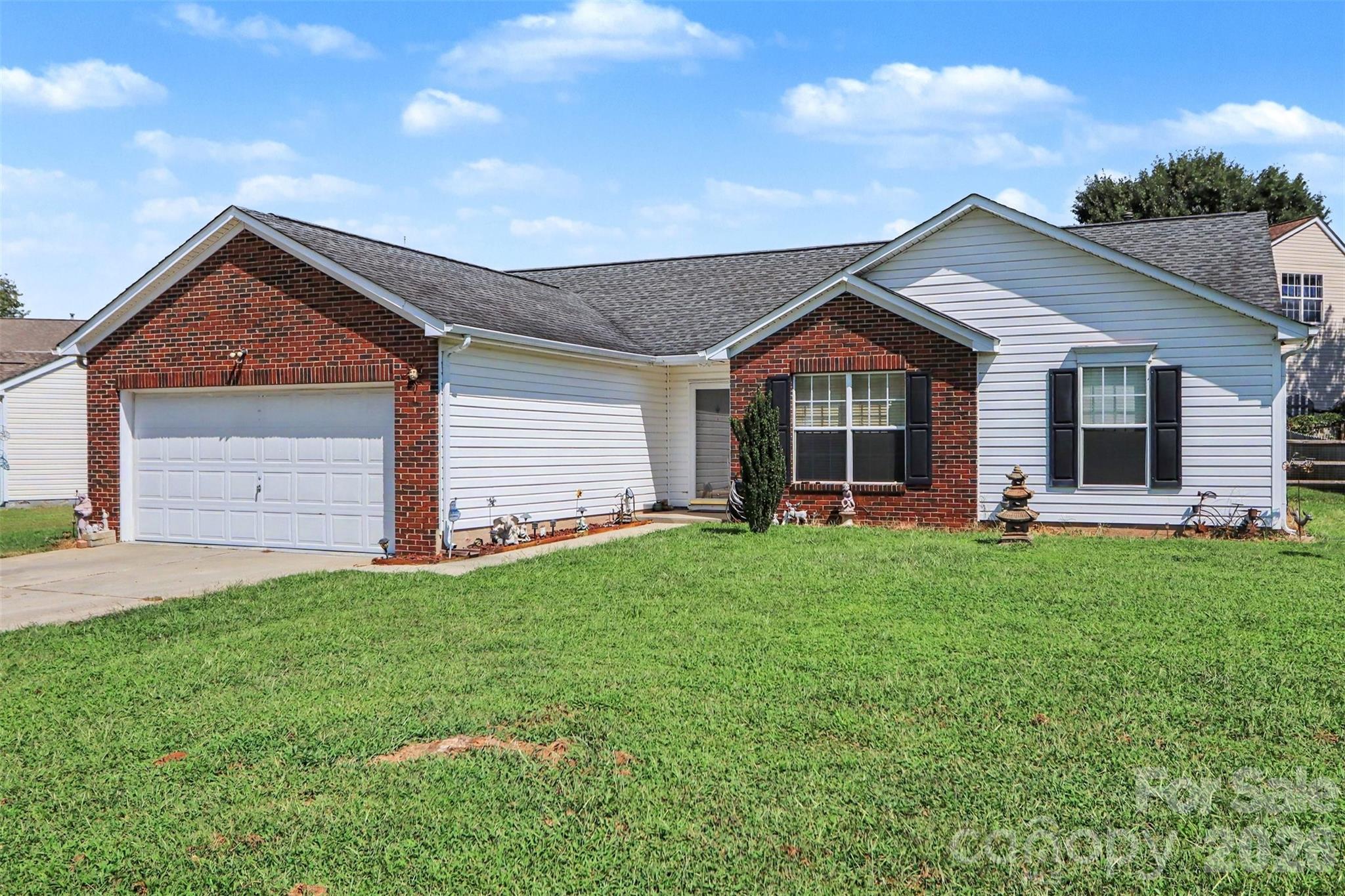 1068 Chapel Creek Road Property Photo 2
