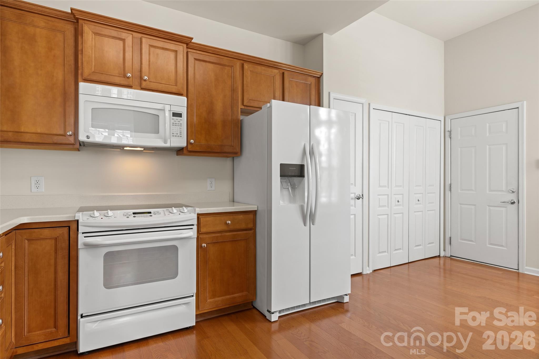 21218 W Tern Court Property Photo 5