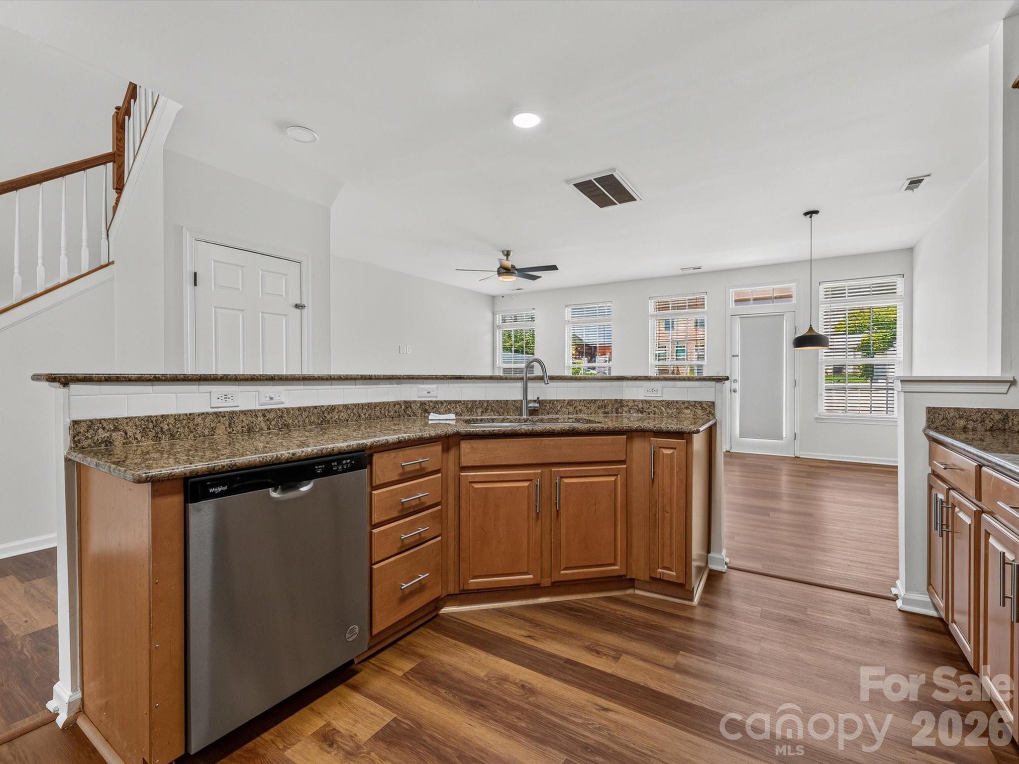 3817 Balsam Street Property Photo 9