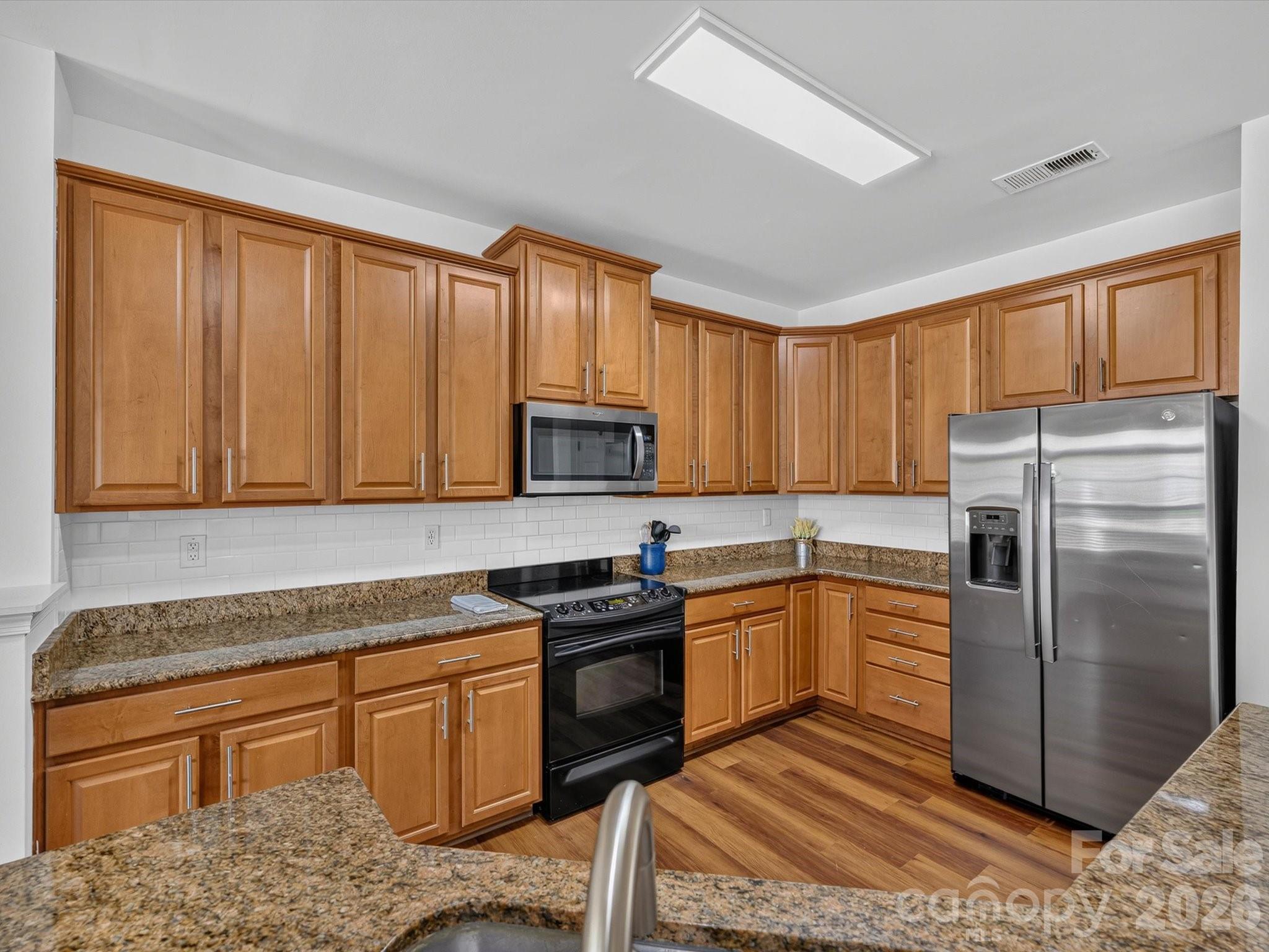 3817 Balsam Street Property Photo 11