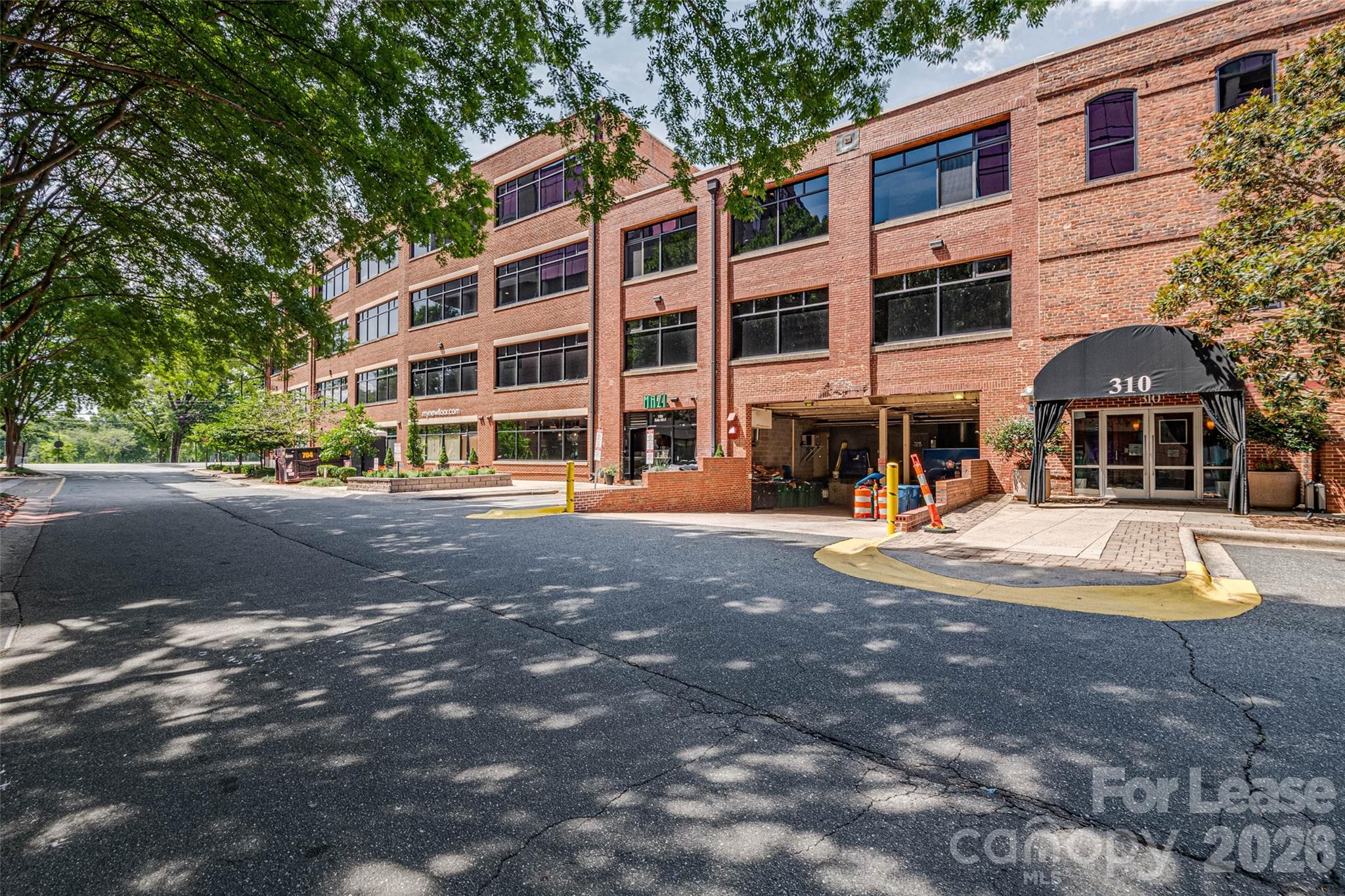 310 Arlington Avenue Property Photo 1
