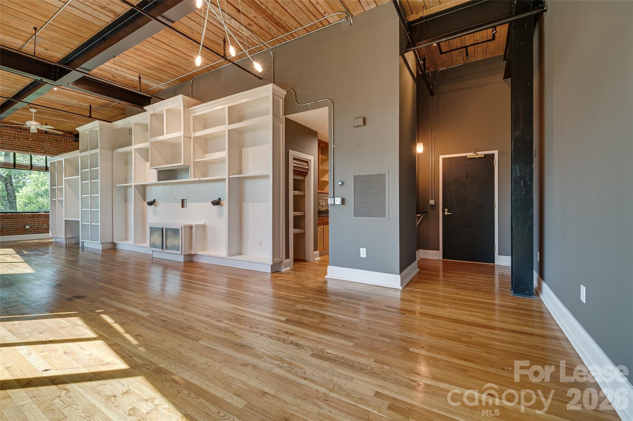 310 Arlington Avenue Property Photo 8